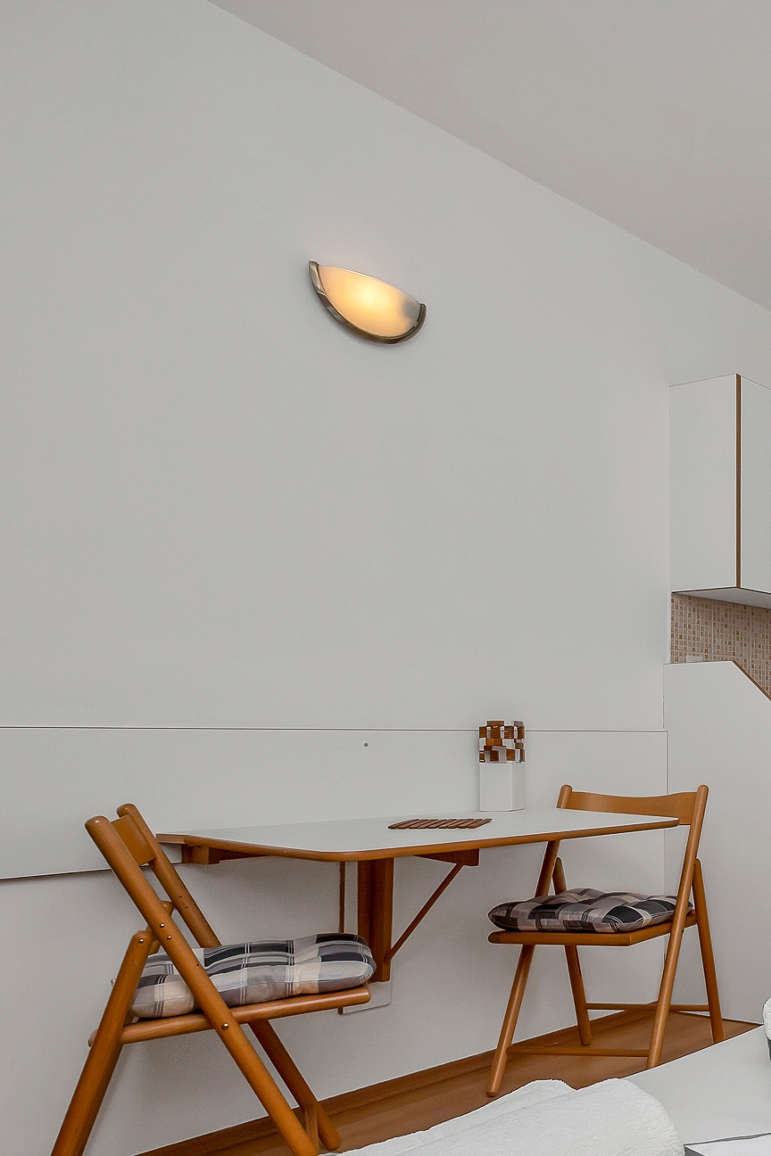 Studio flat near beach Baška Voda, Makarska (AS-2578-c)