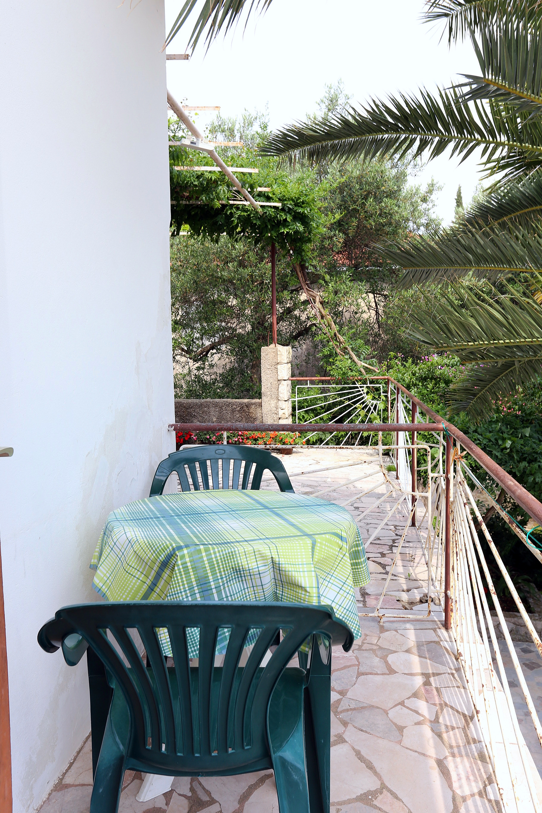 Jednosobni apartman uz plažu Trpanj, Pelješac  A-d