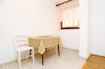 Trpanj, Esszimmer in folgender Unterkunftsart studio-apartment, Haustiere erlaubt und WiFi.