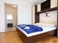 Ložnice Trpanj, Ložnice v ubytování typu room, domácí mazlíčci povoleni a WiFi.