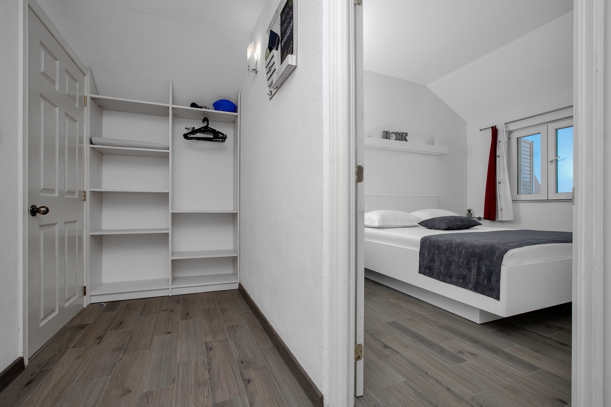 One bedroom apartment with terrace and sea view Drašnice, Makarska  A-a