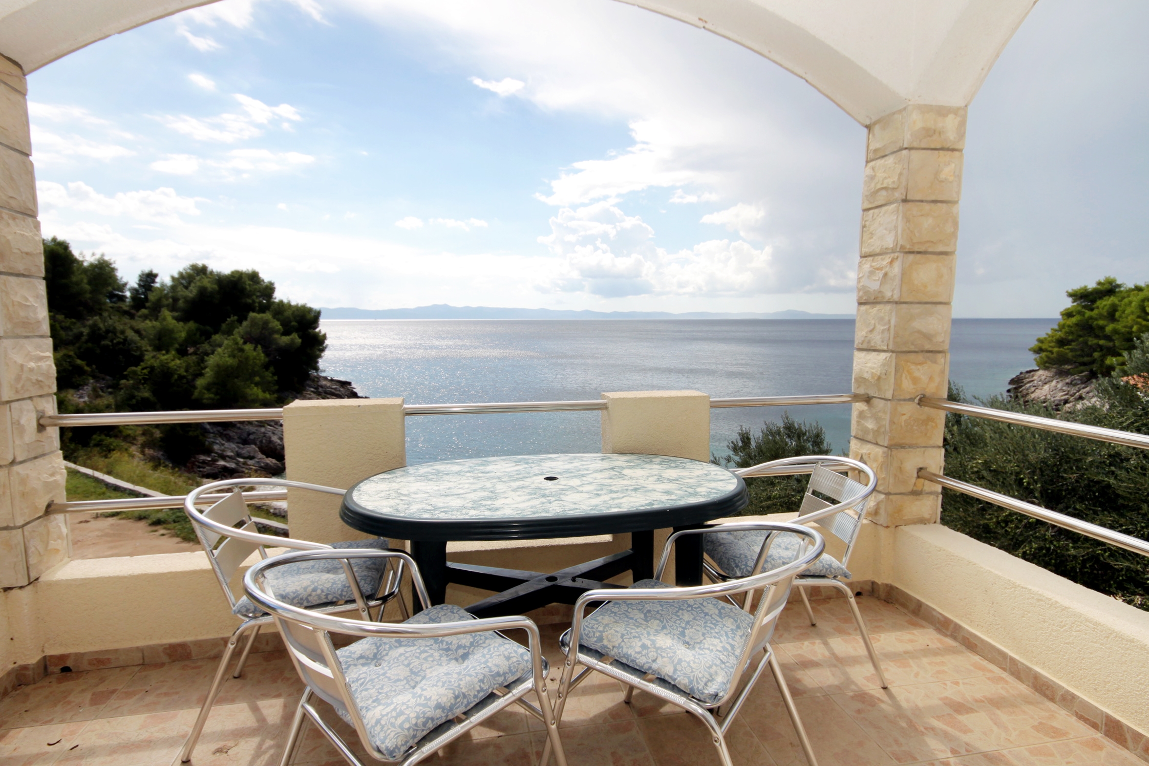 Two bedroom apartment near beach Cove Jedra, Hvar (A-2583-a)