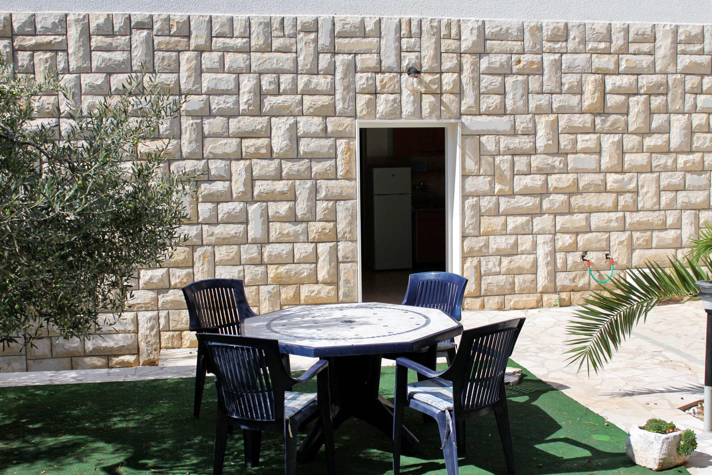 Two bedroom apartment near beach Cove Jedra, Hvar  A-c