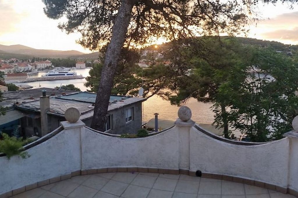 Top Hvar Jelsa Top Hvar Jelsa