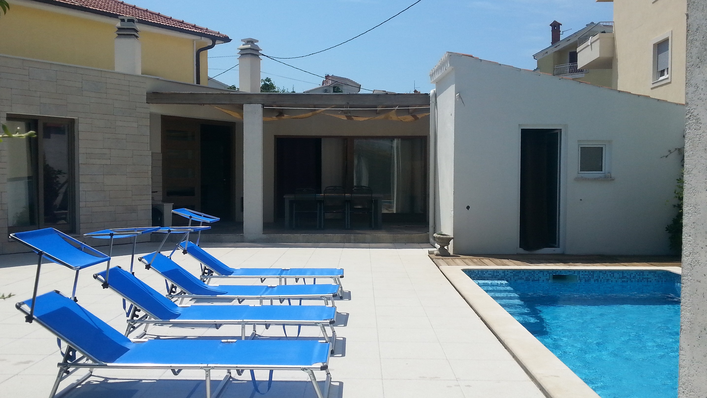 Maison de deux chambres avec une piscine Premantura, Medulin (K-25859)