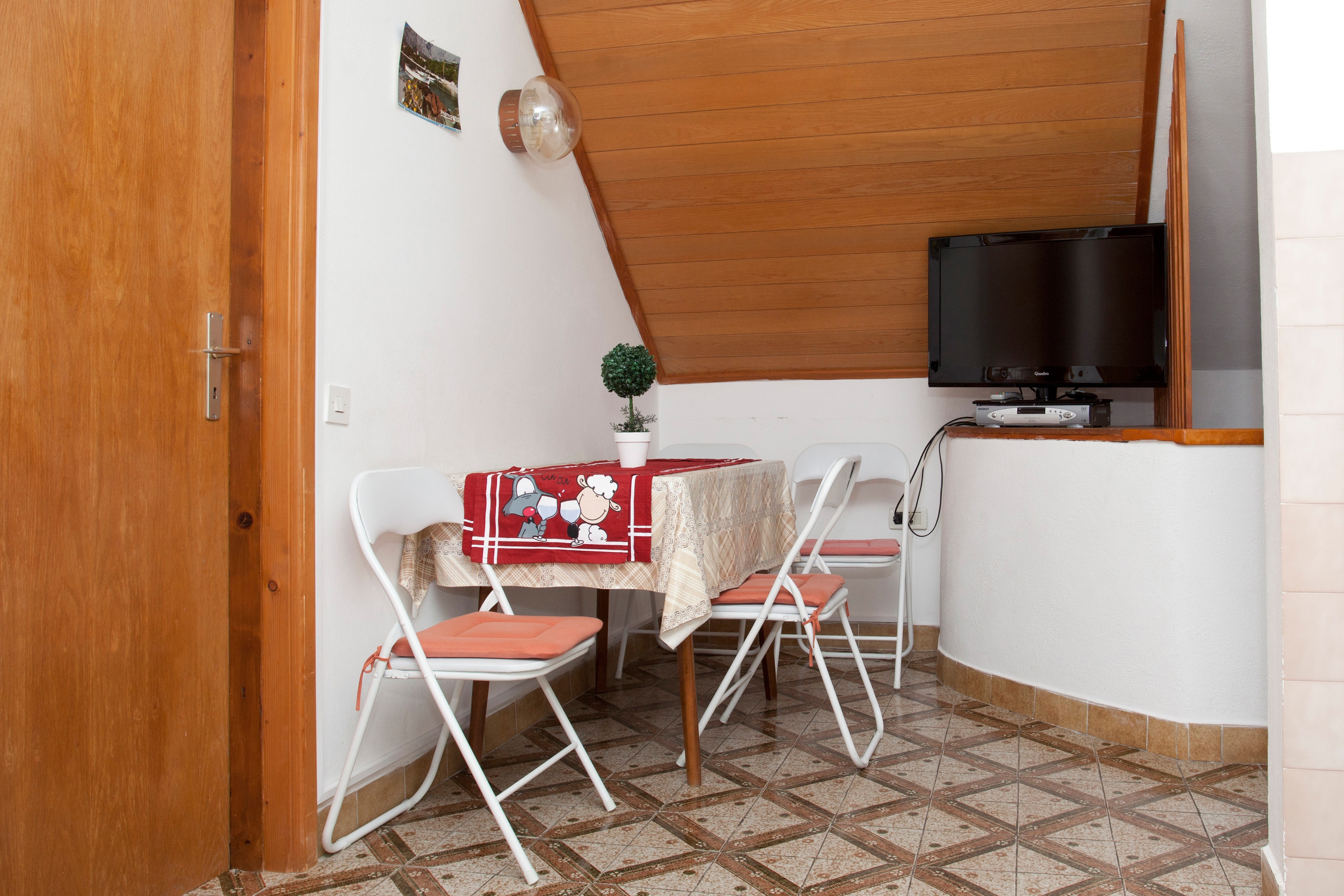 Two bedroom apartment with terrace and sea view Promajna, Makarska (A-2588-a)