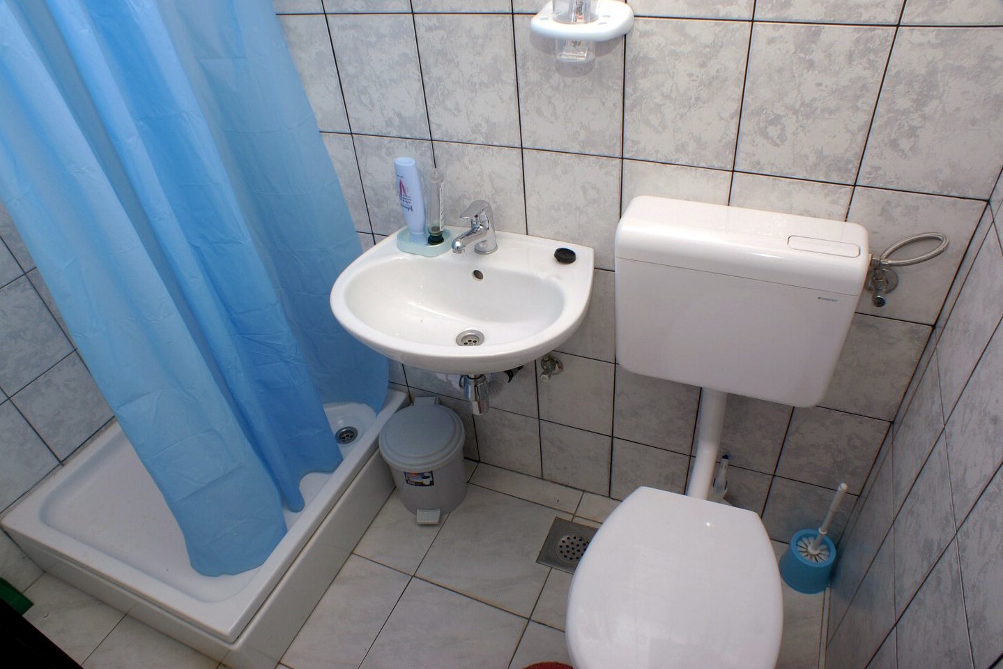 Three bedroom apartment with terrace and sea view Podaca, Makarska  A-a
