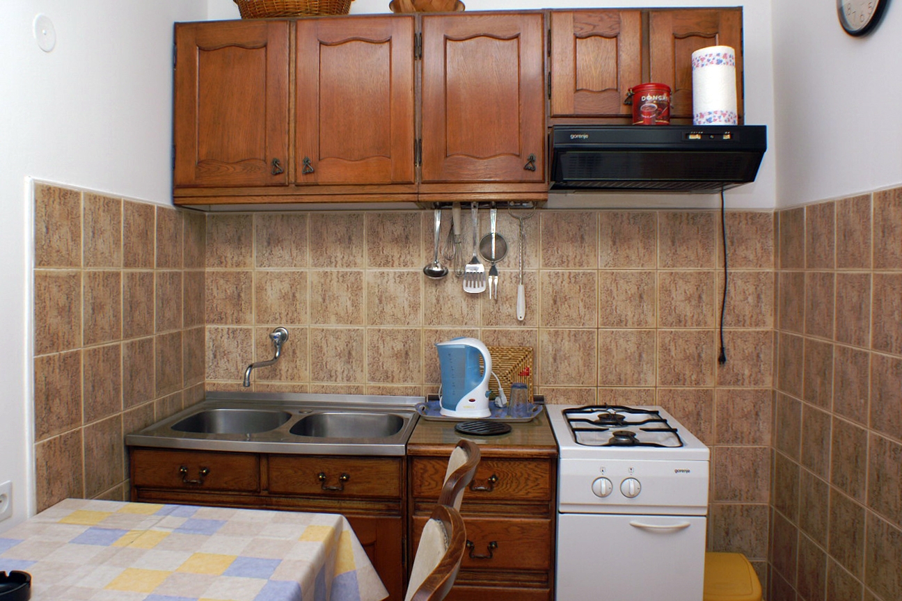 Three bedroom apartment with terrace and sea view Podaca, Makarska  A-a