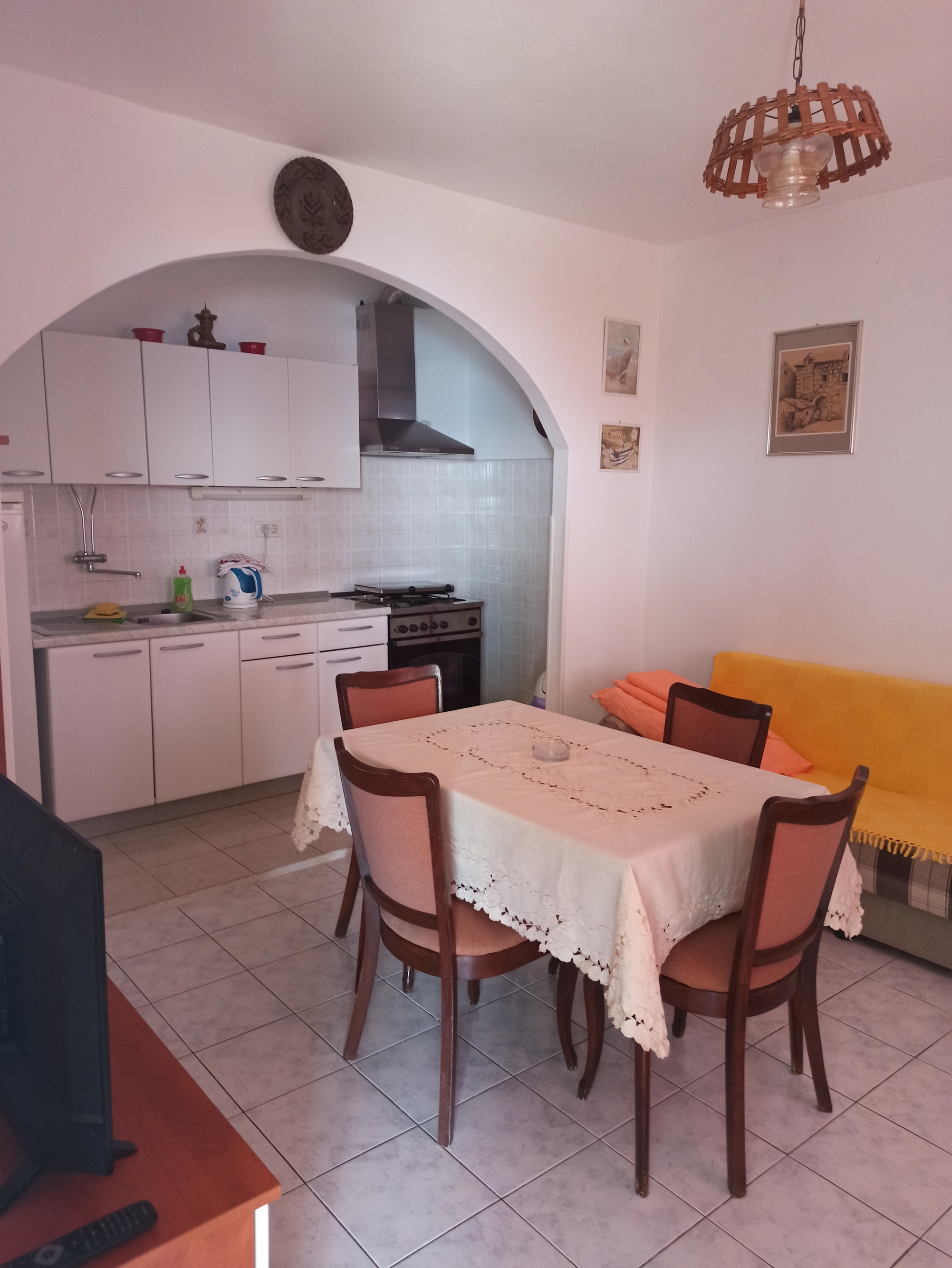 One bedroom apartment with terrace and sea view Podgora, Makarska  A-a