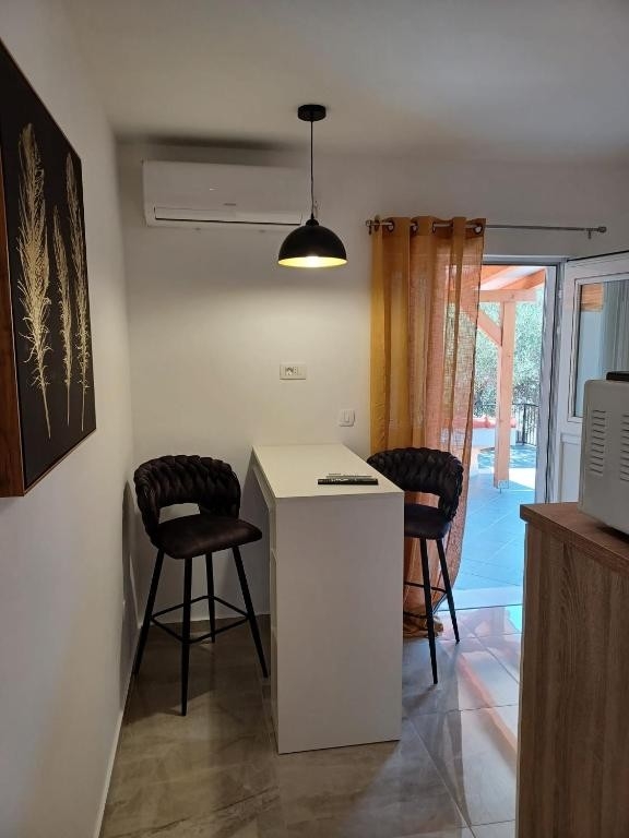 One bedroom apartment with balcony Korčula (A-25951-c)