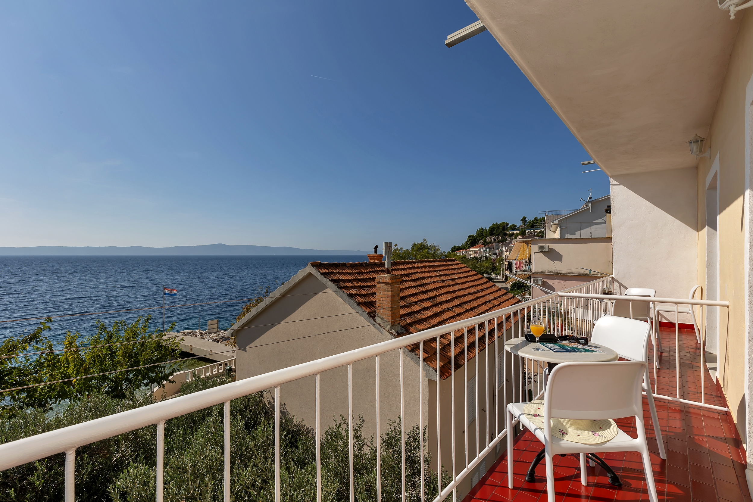 Three bedroom apartment near beach Podgora, Makarska  A-a
