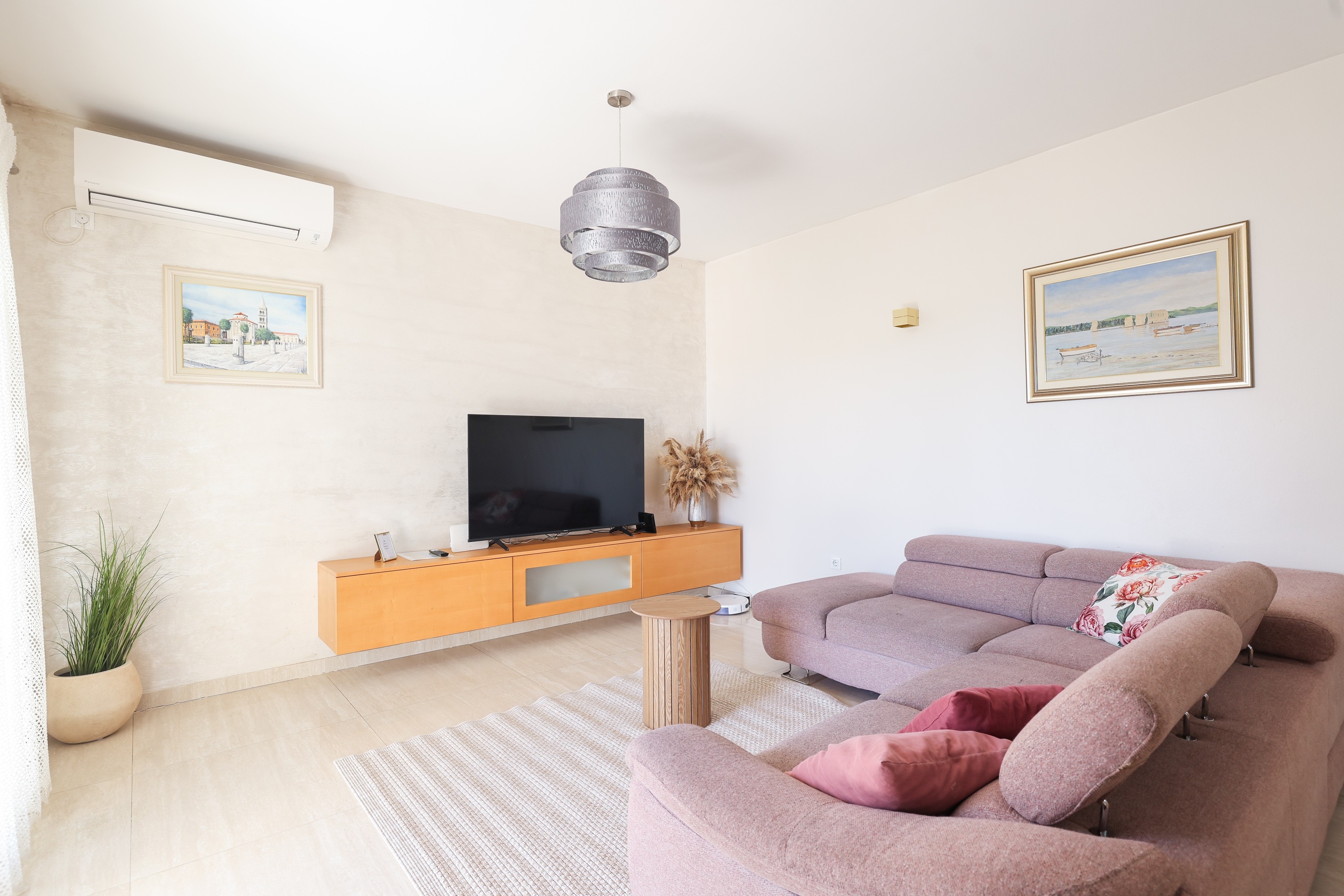 Appartement de trois chambres avec la terrasse Sukosan, Zadar (A-25970-a)
