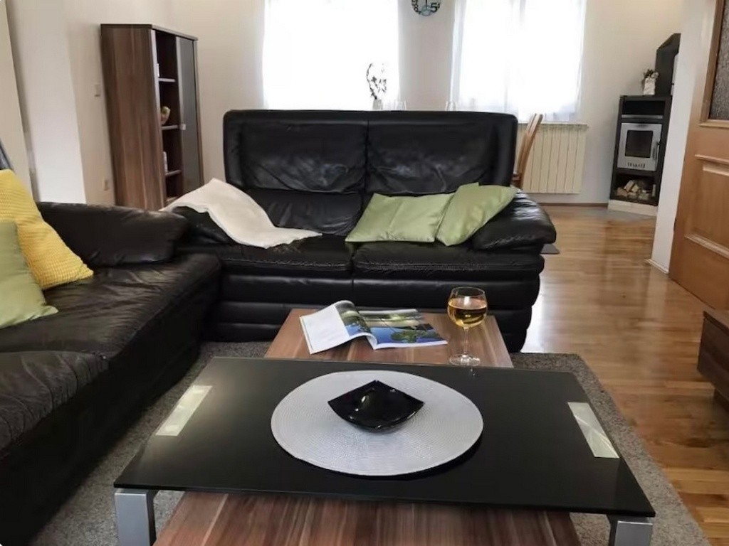 Top Novi Vinodolski Top Novi Vinodolski