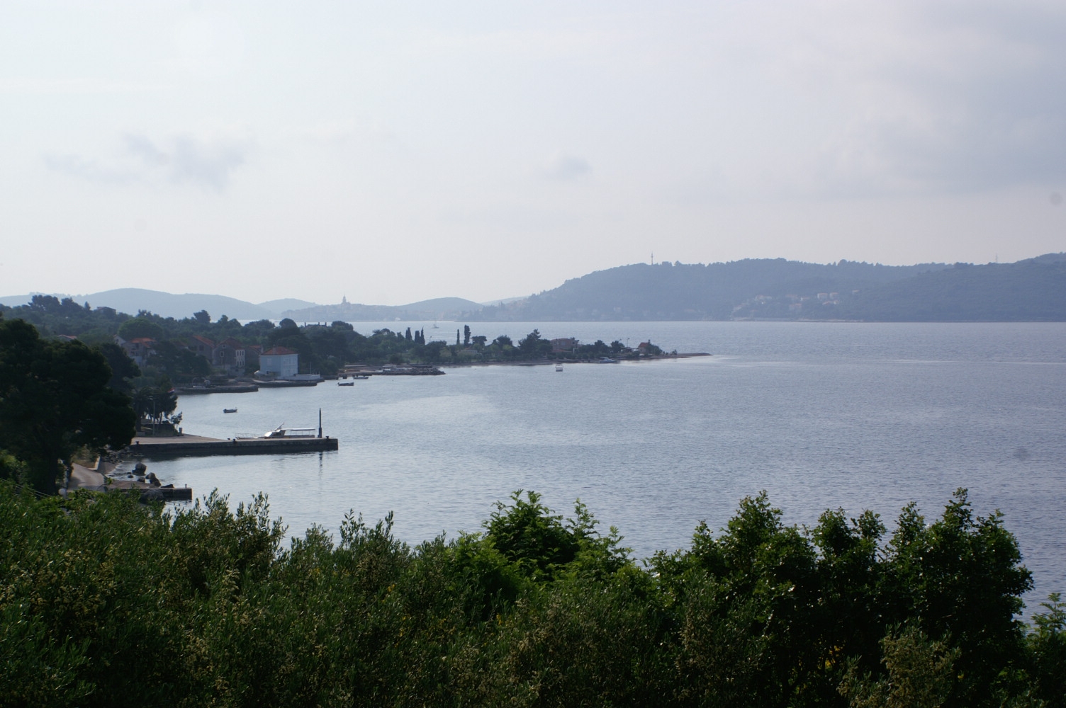Two bedroom apartment with terrace and sea view Viganj, Pelješac  A-a