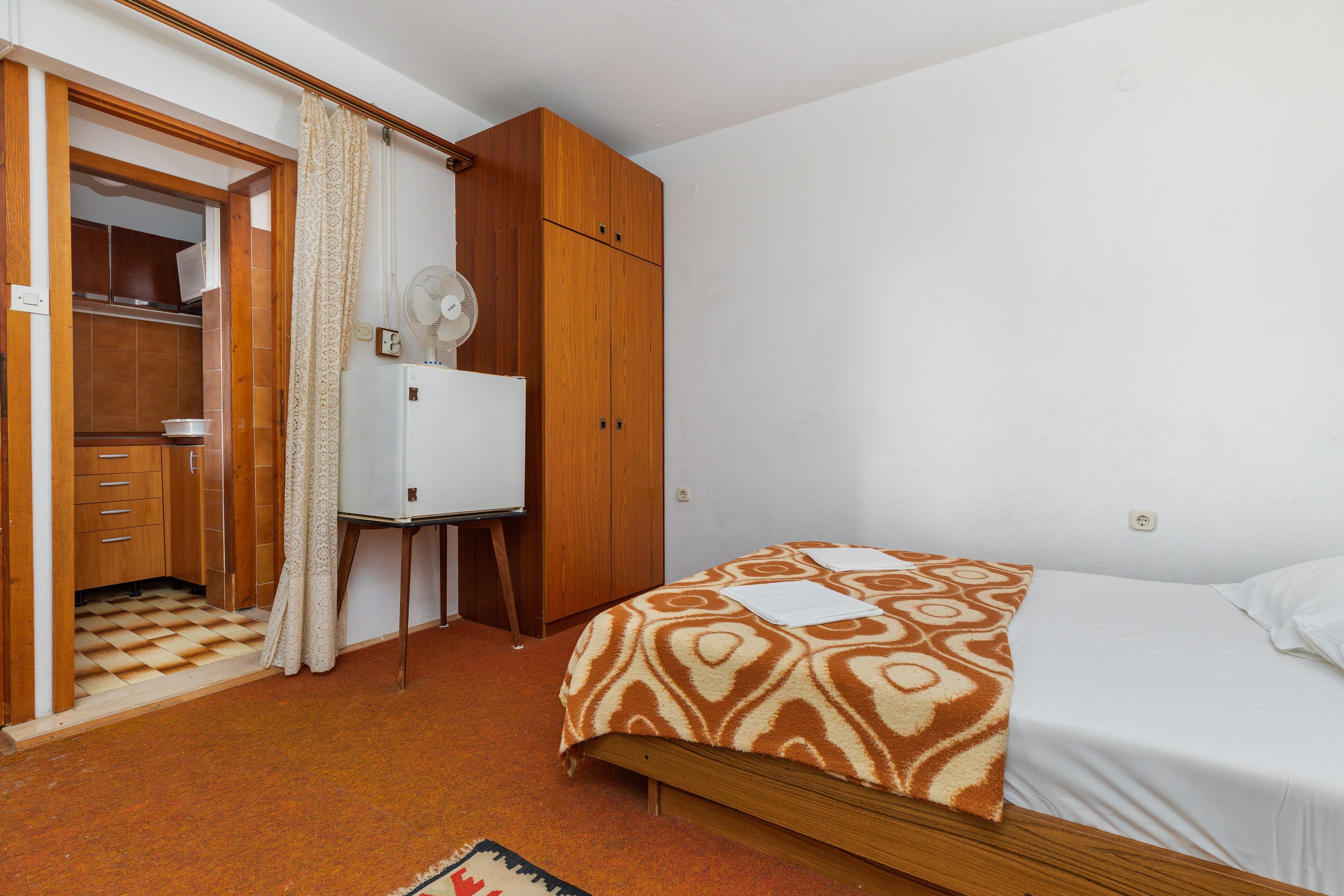 One bedroom apartment near beach Živogošće - Mala Duba, Makarska (A-2603-b)