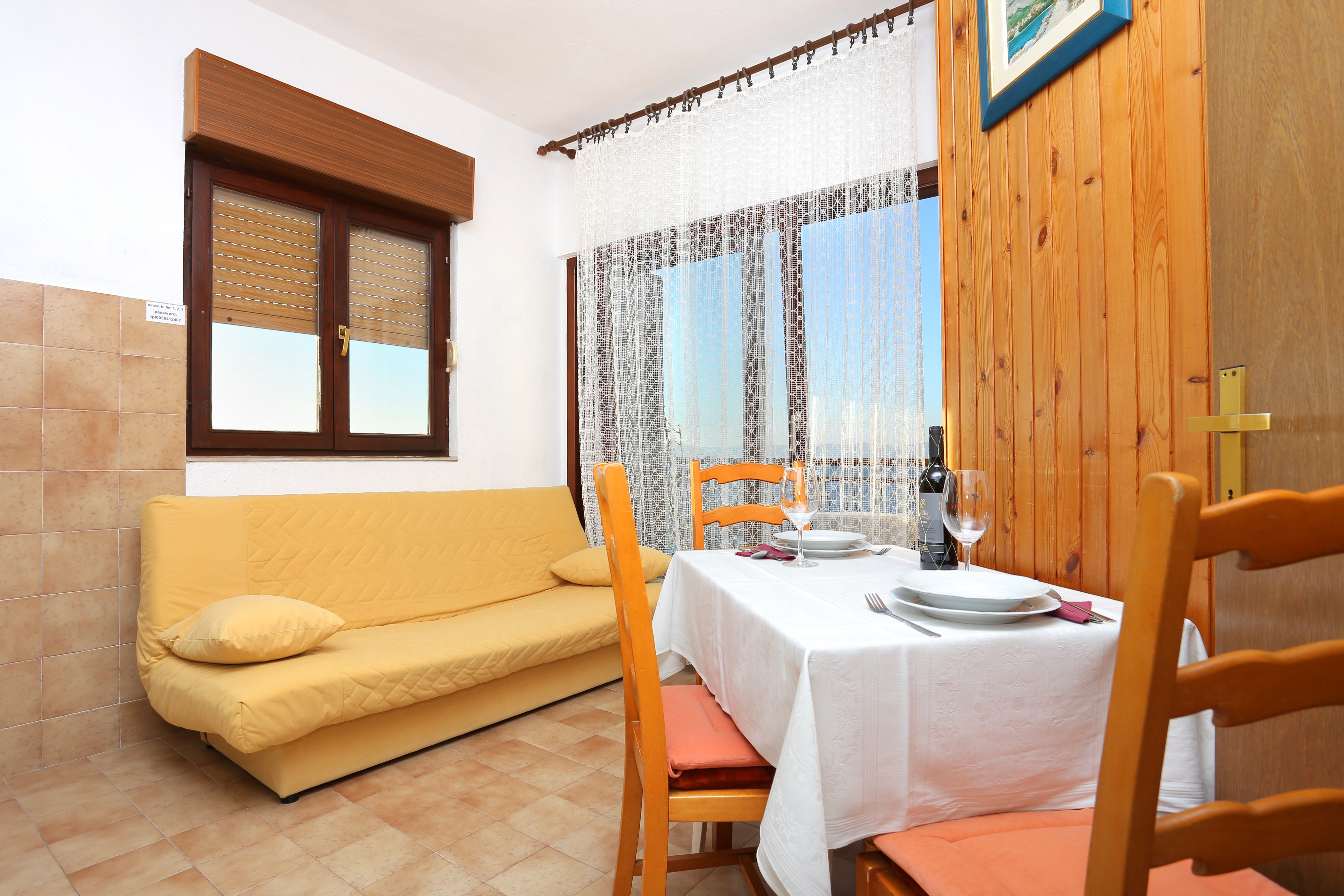 One bedroom apartment near beach Podgora, Makarska (A-2614-a)