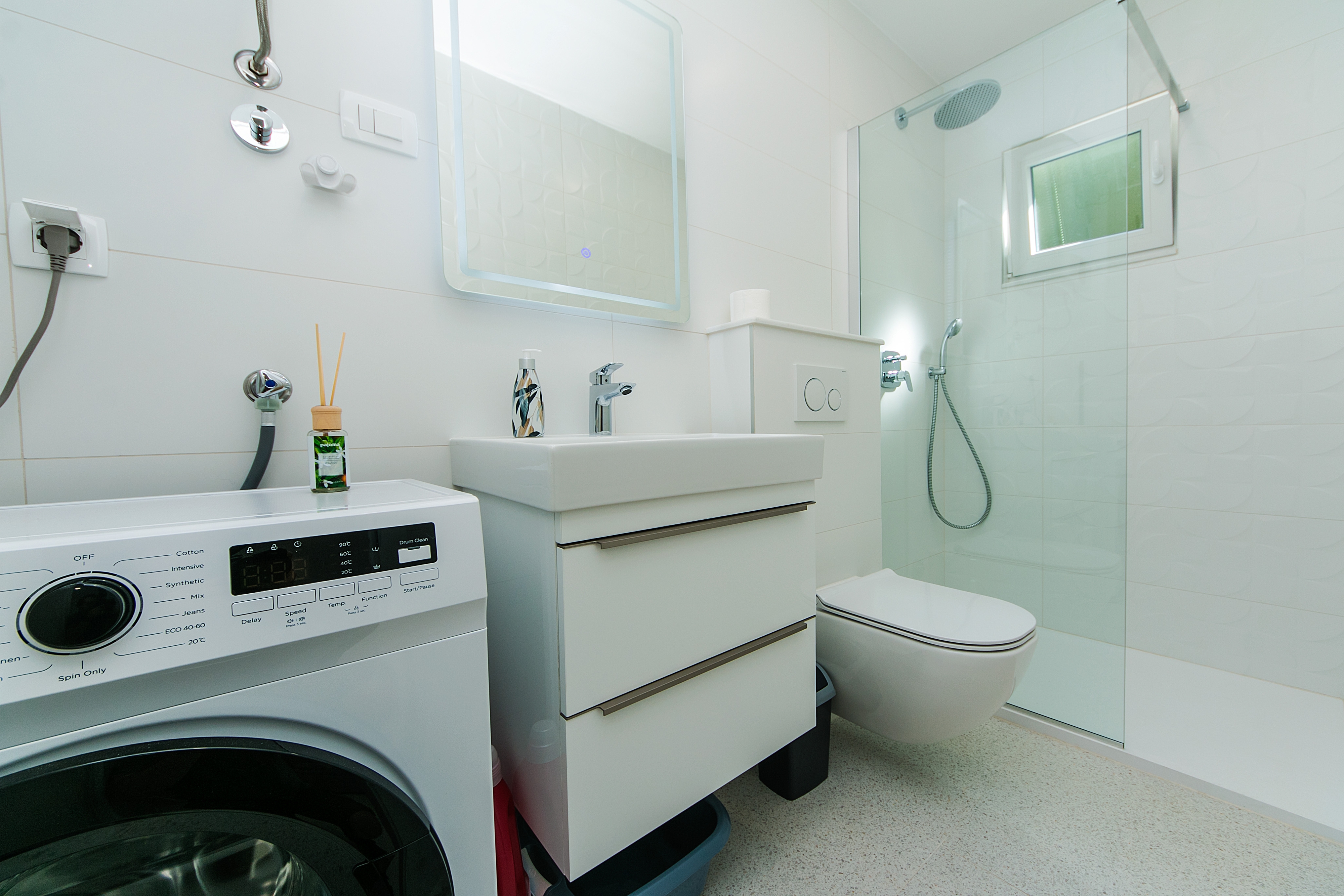 One bedroom apartment near beach Podgora, Makarska  A-e