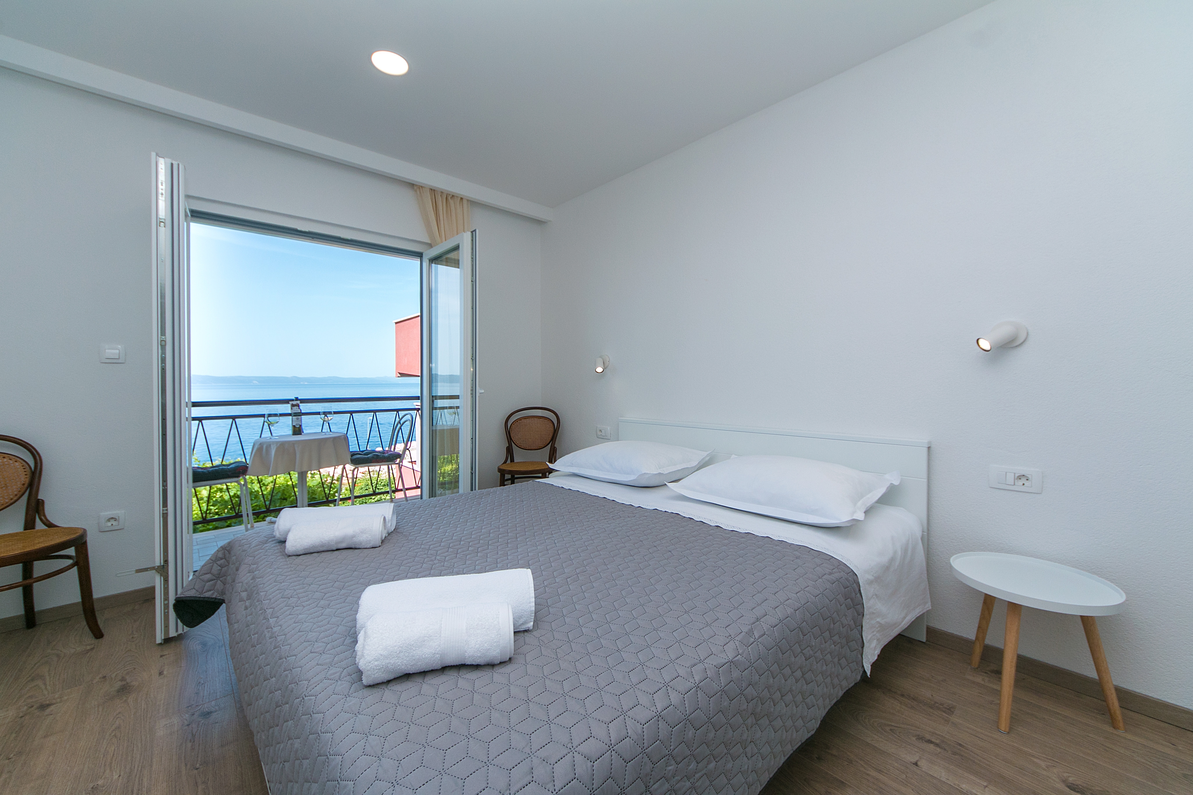 Two bedroom apartment near beach Podgora, Makarska (A-2614-f)