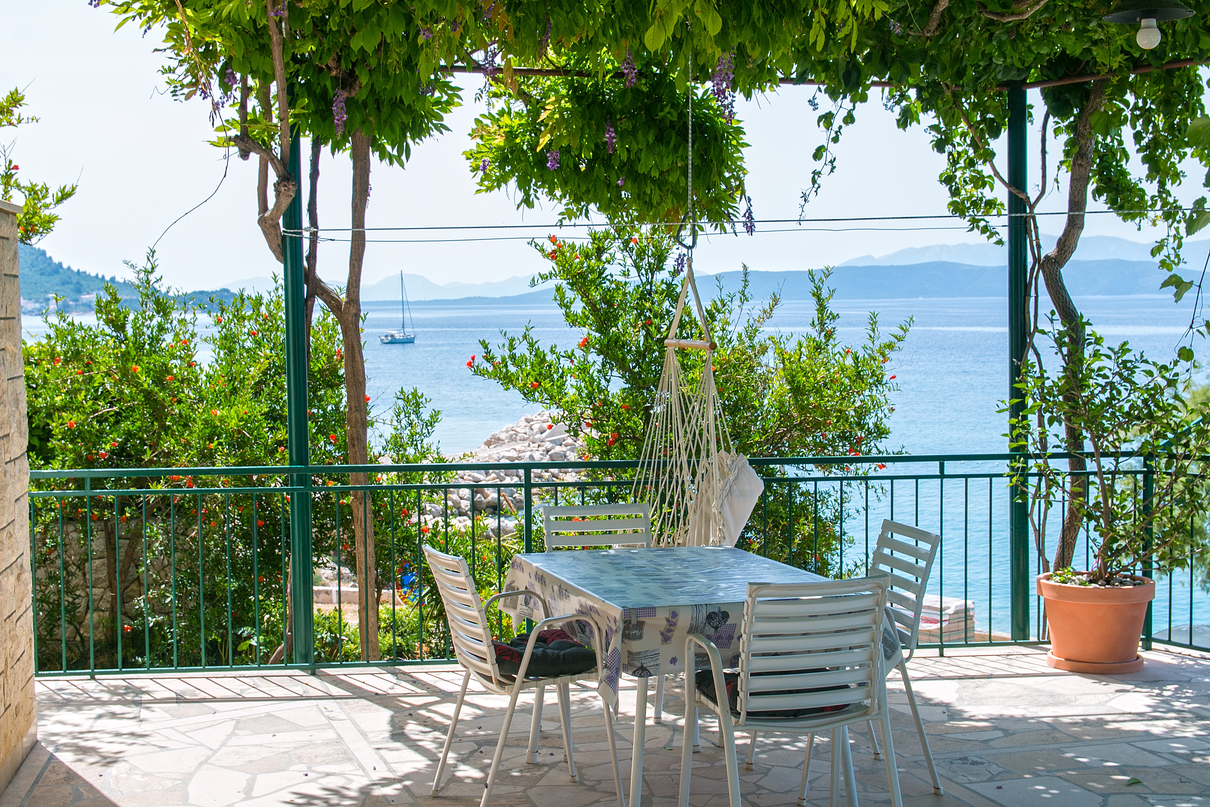 One bedroom apartment near beach Podgora, Makarska (A-2614-e) One bedroom apartment near beach Podgora, Makarska (A-2614-e)