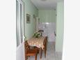 Dining room Podgora, Dining room in the apartment, (pet friendly) and WiFi.