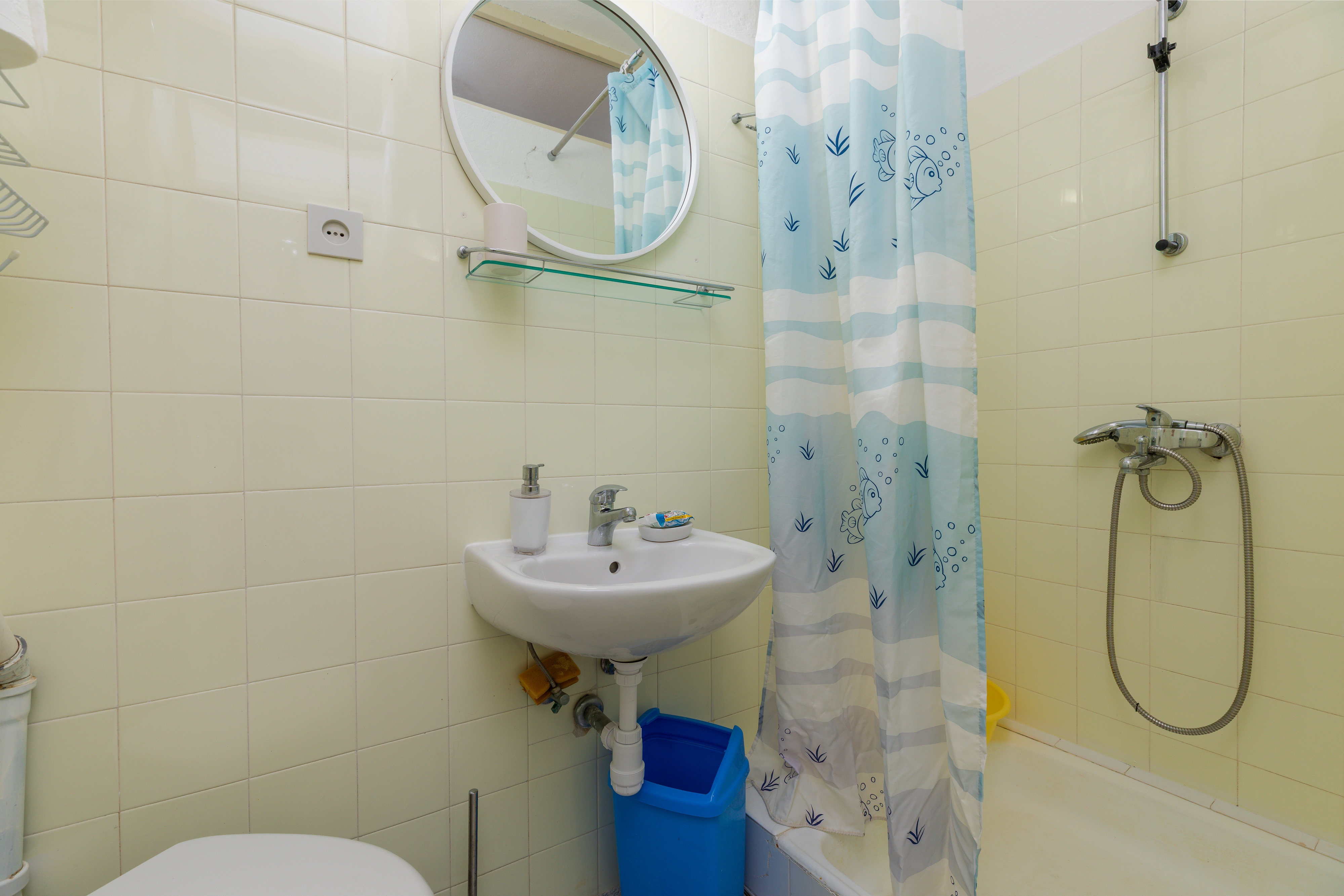Two bedroom apartment near beach Podgora, Makarska  A-a