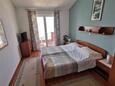 Ložnice Podgora, Ložnice v ubytování typu studio-apartment, s klimatizací a WiFi.