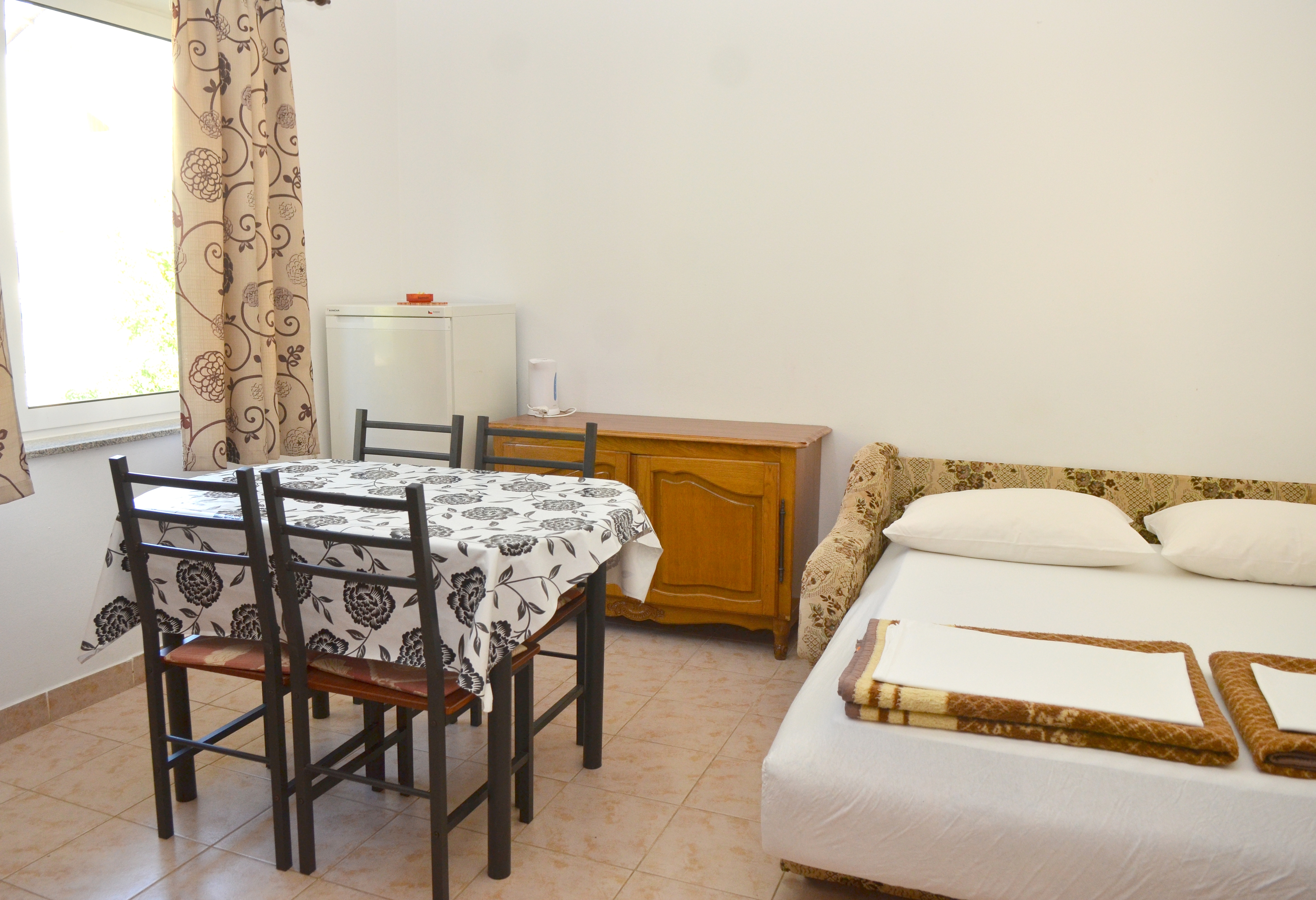 One bedroom apartment with balcony and sea view Podaca, Makarska (A-2617-a) One bedroom apartment with balcony and sea view Podaca, Makarska (A-2617-a)