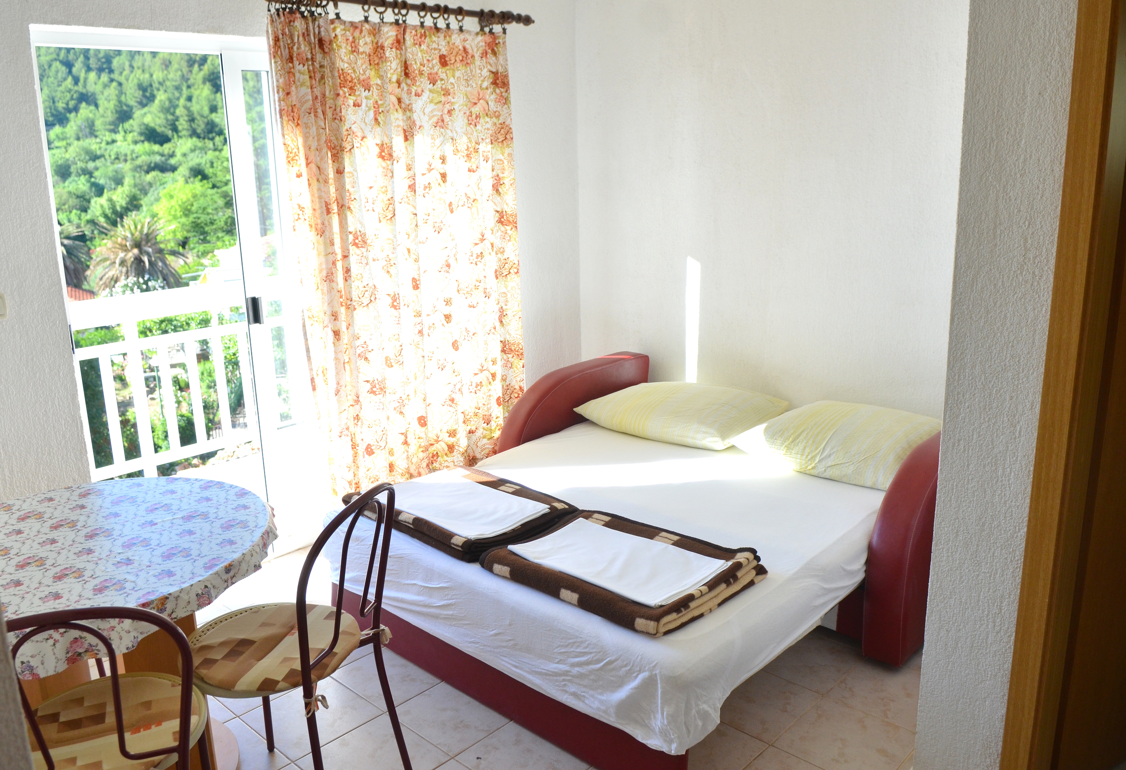 Studio flat with balcony and sea view Podaca, Makarska (AS-2617-a)