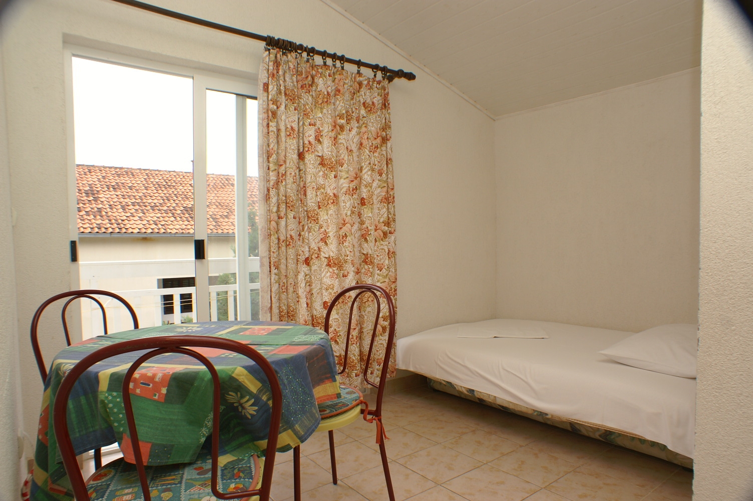 Studio flat with balcony and sea view Podaca, Makarska (AS-2617-d)