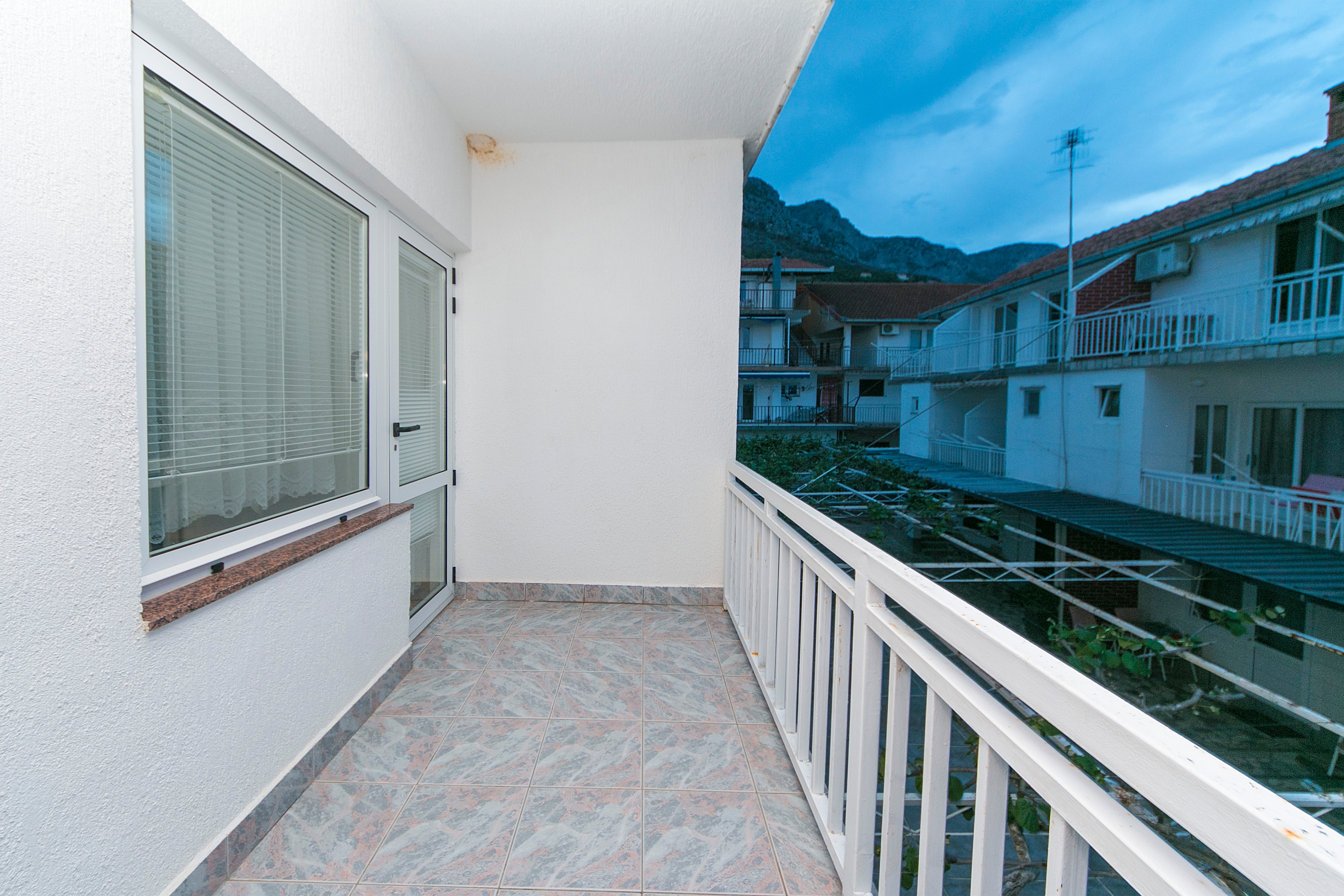 One bedroom apartment with terrace Podaca, Makarska  A-b