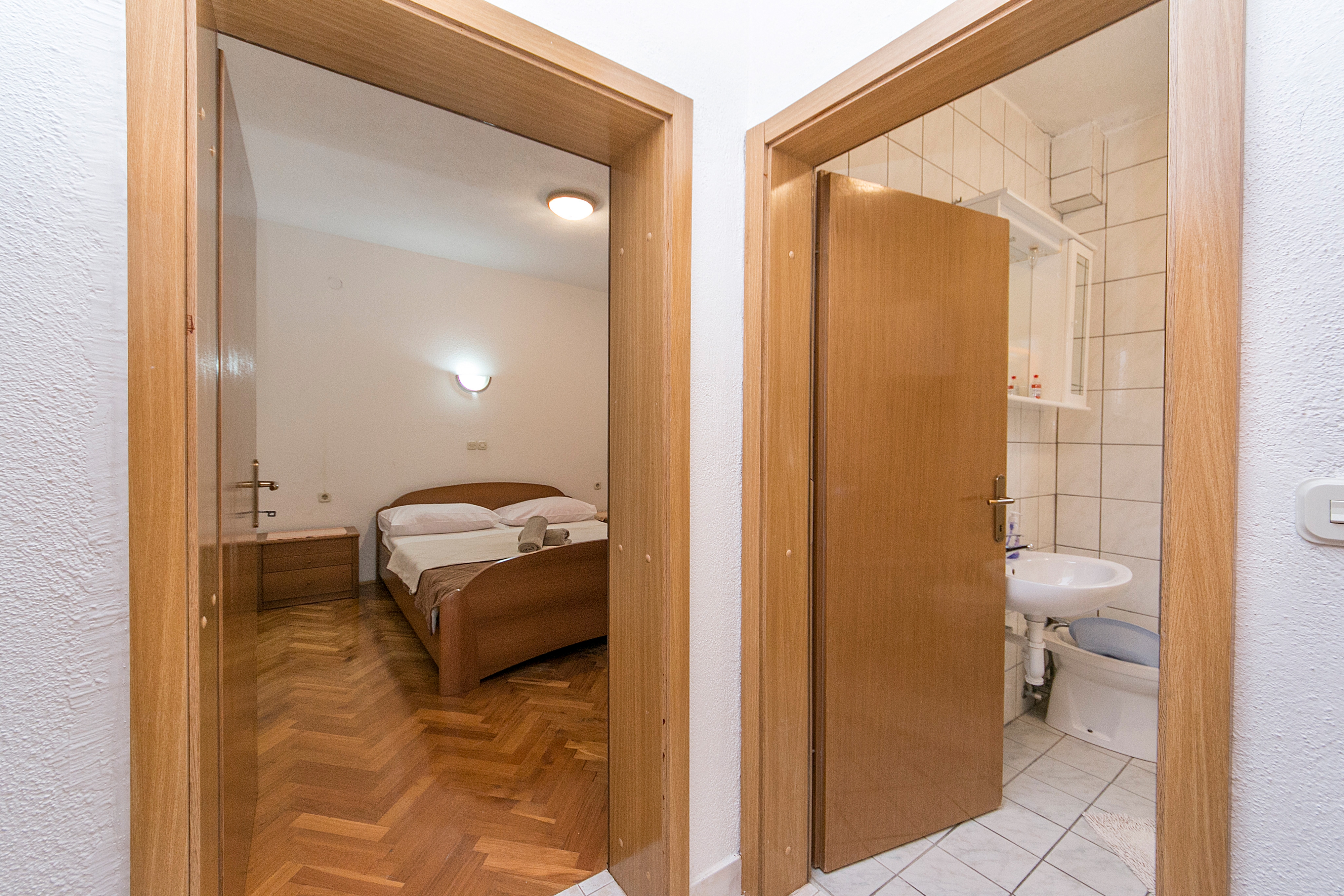One bedroom apartment with terrace Podaca, Makarska  A-b