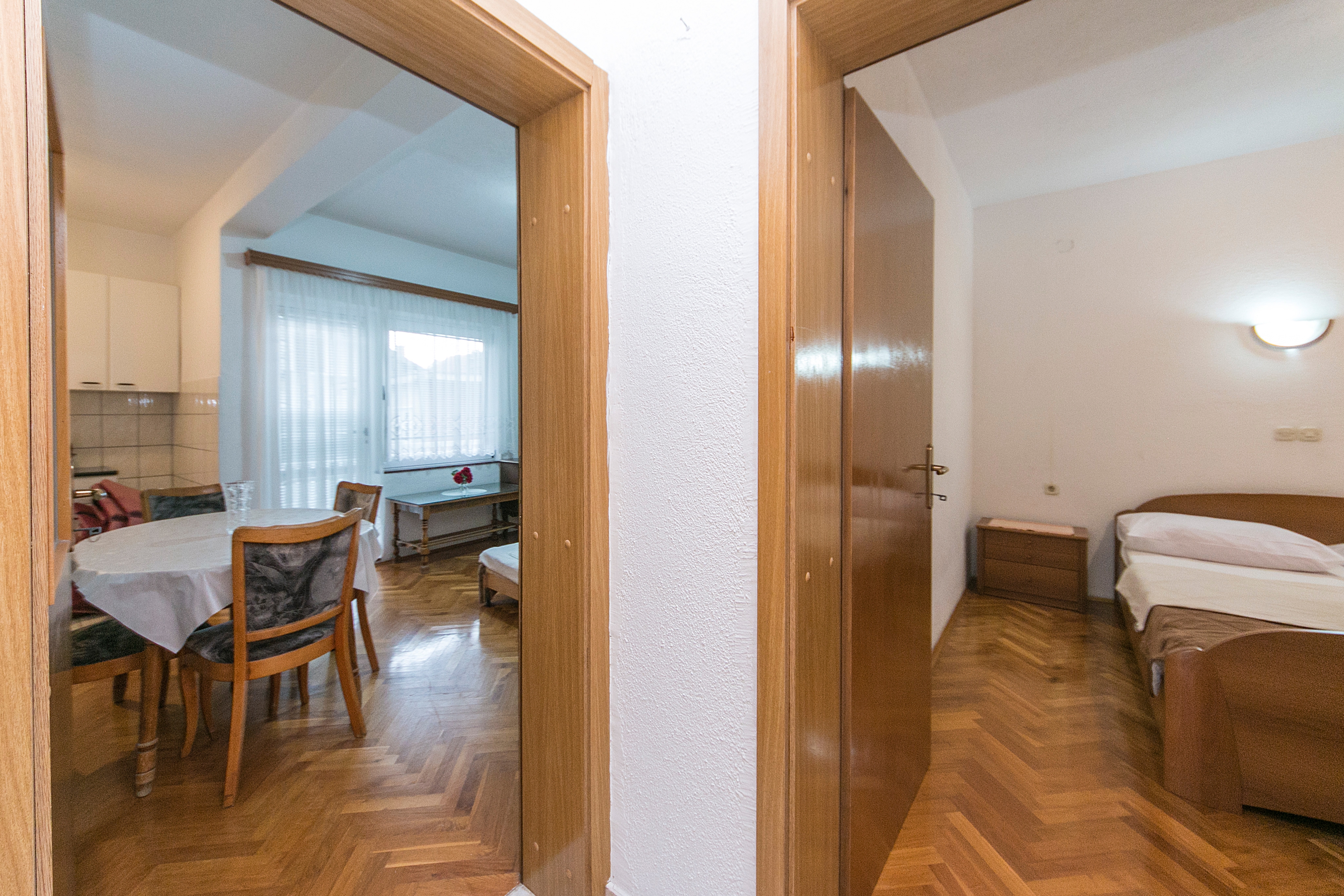 One bedroom apartment with terrace Podaca, Makarska  A-b