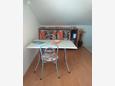 Dining room Podaca, Dining room in the studio-apartment, WiFi.