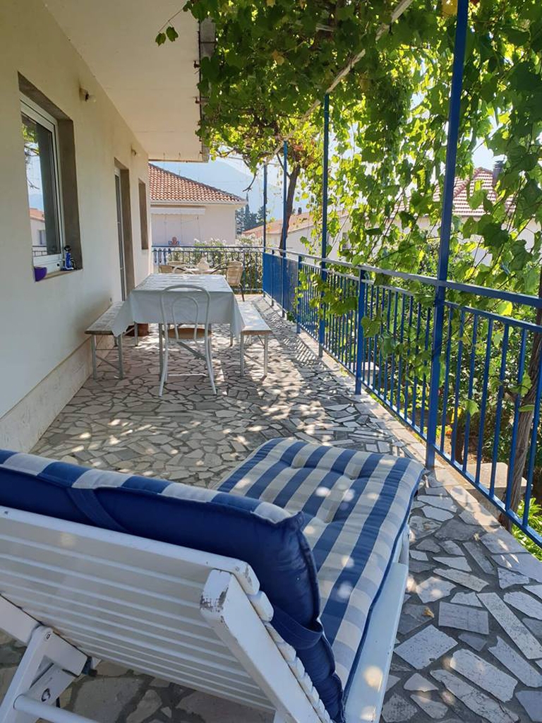 Two bedroom apartment with terrace Orebić, Pelješac  A-d