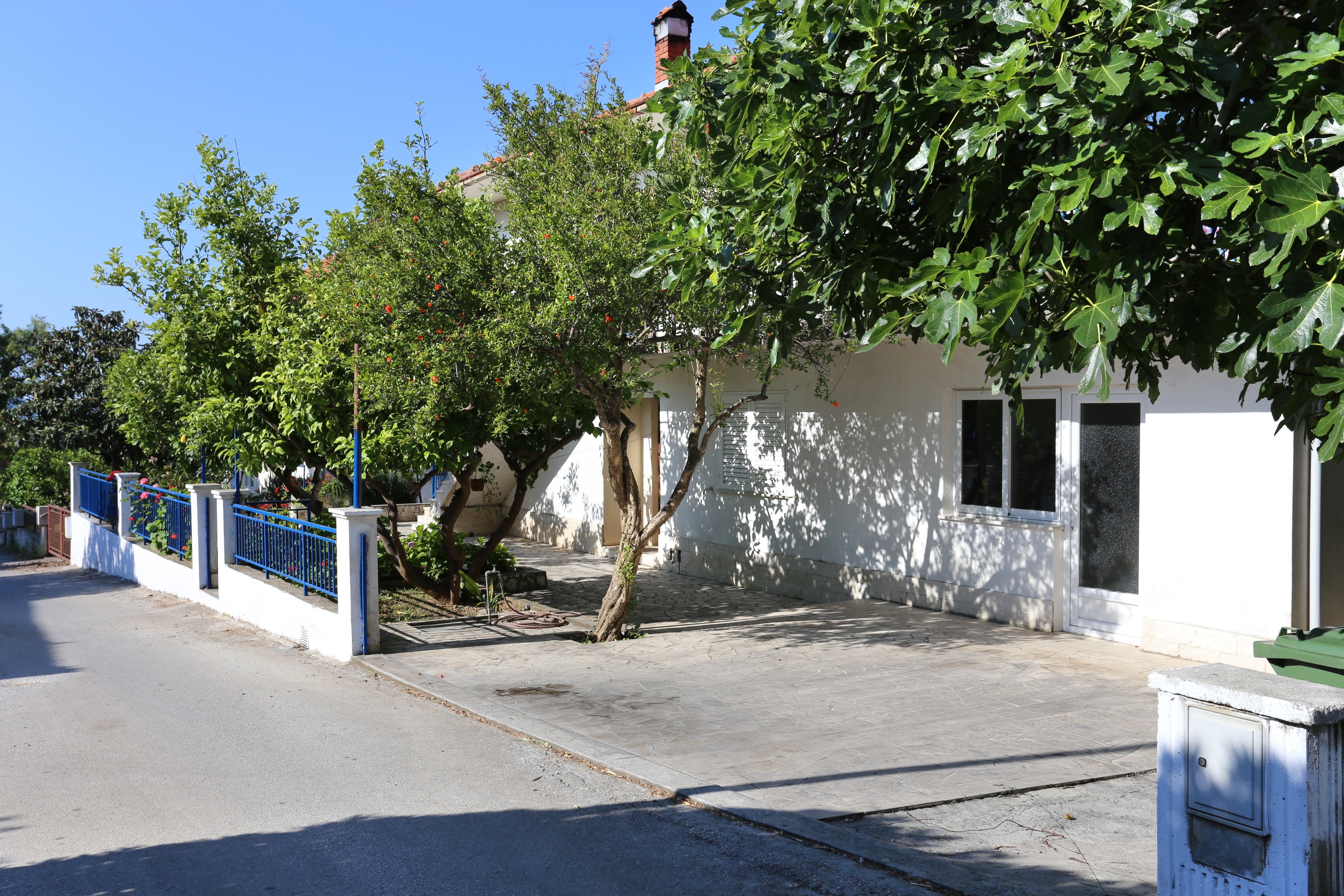 Two bedroom apartment with terrace Orebić, Pelješac  A-d