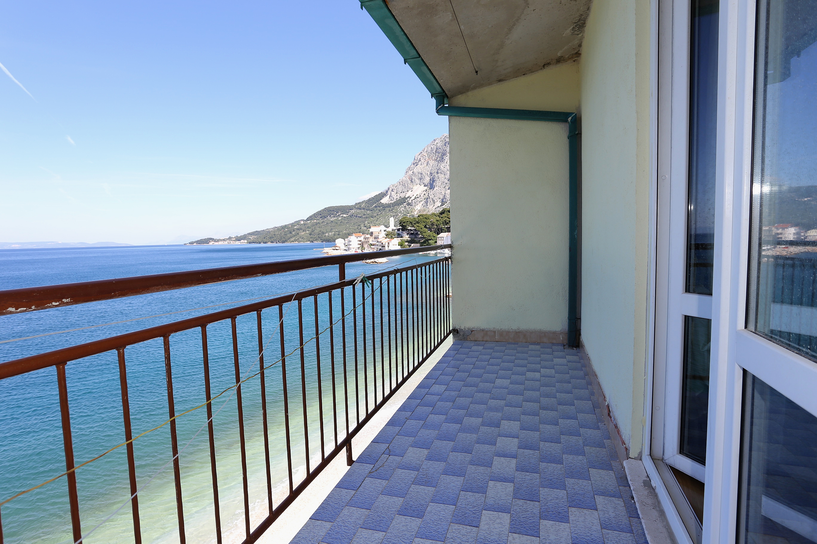Two bedroom apartment near beach Drašnice, Makarska  A-a