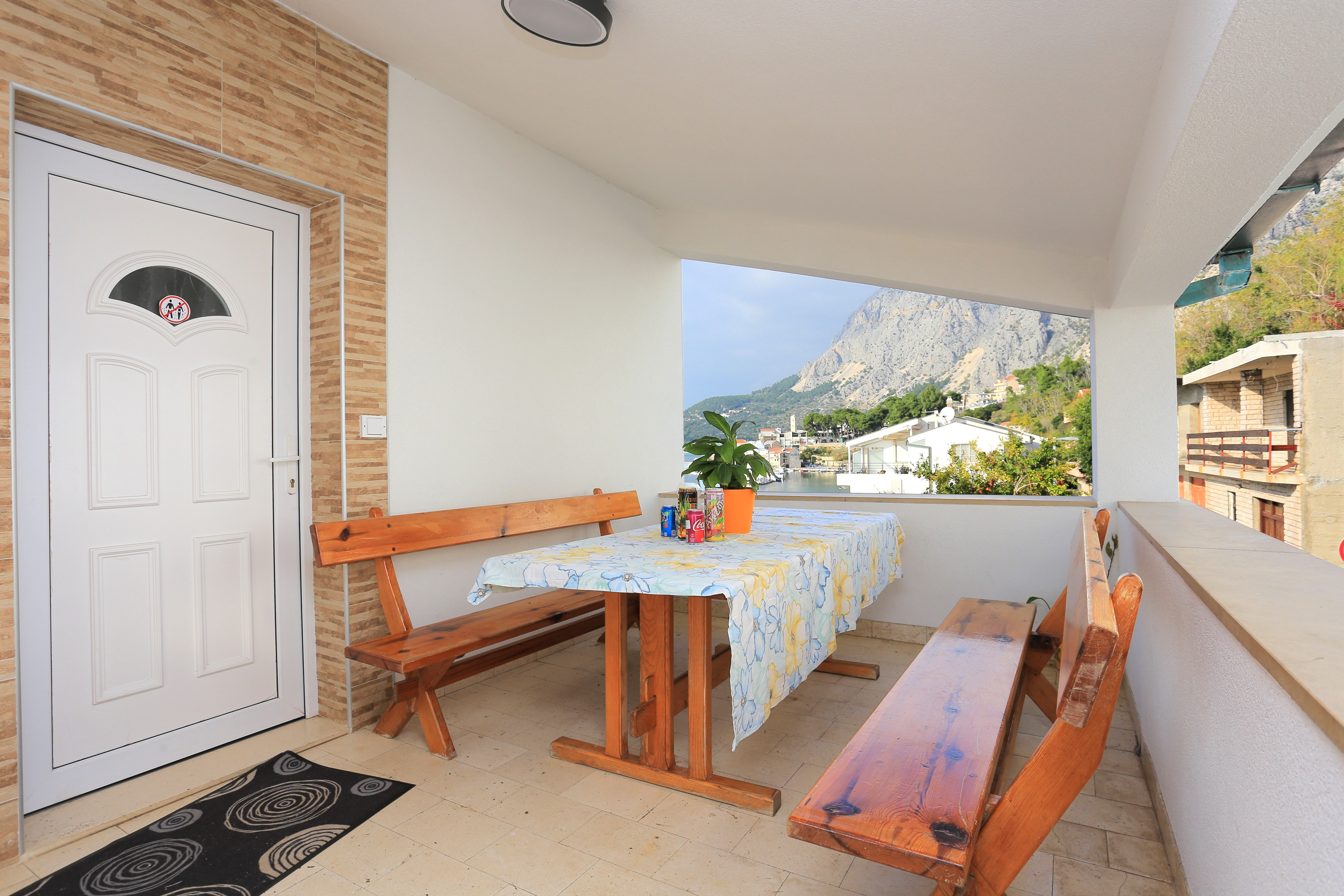 Two bedroom apartment near beach Drašnice, Makarska  A-a