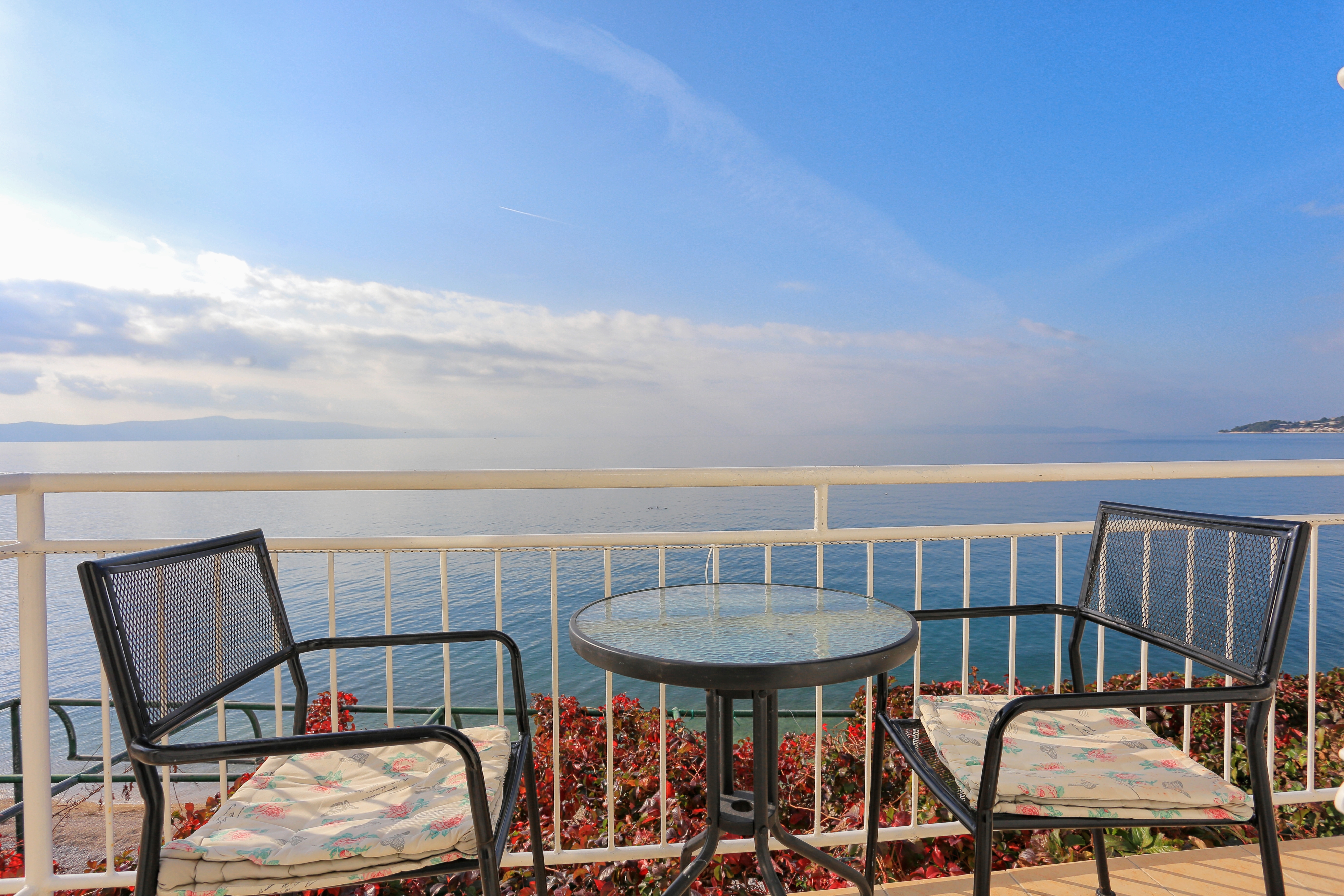 Three bedroom apartment near beach Drašnice, Makarska  A-b