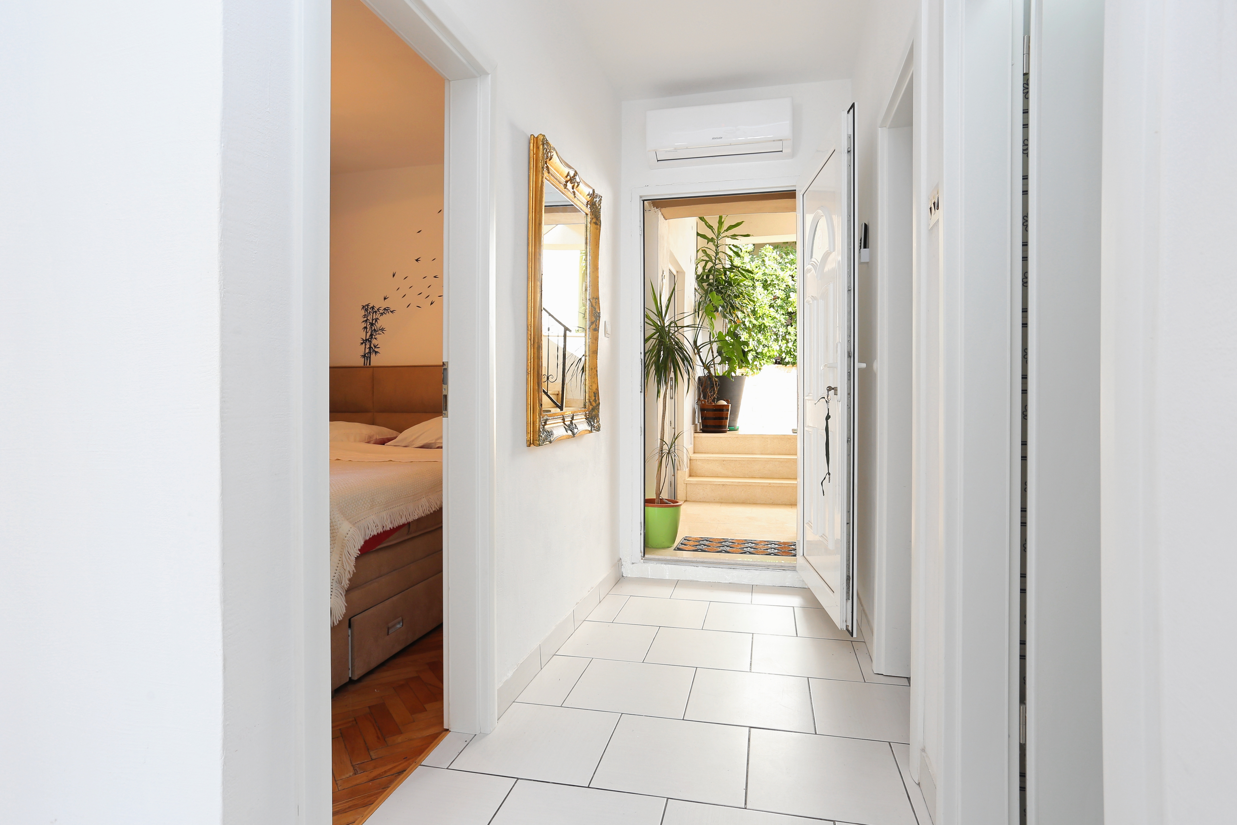 Three bedroom apartment near beach Drašnice, Makarska  A-b