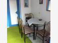 Dining room Podaca, Dining room in the apartment, dostupna klima i WIFI.