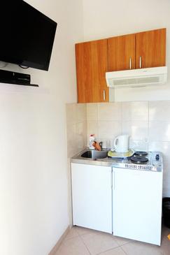 Kitchen Zaostrog, Kitchen in the studio-apartment, WIFI.