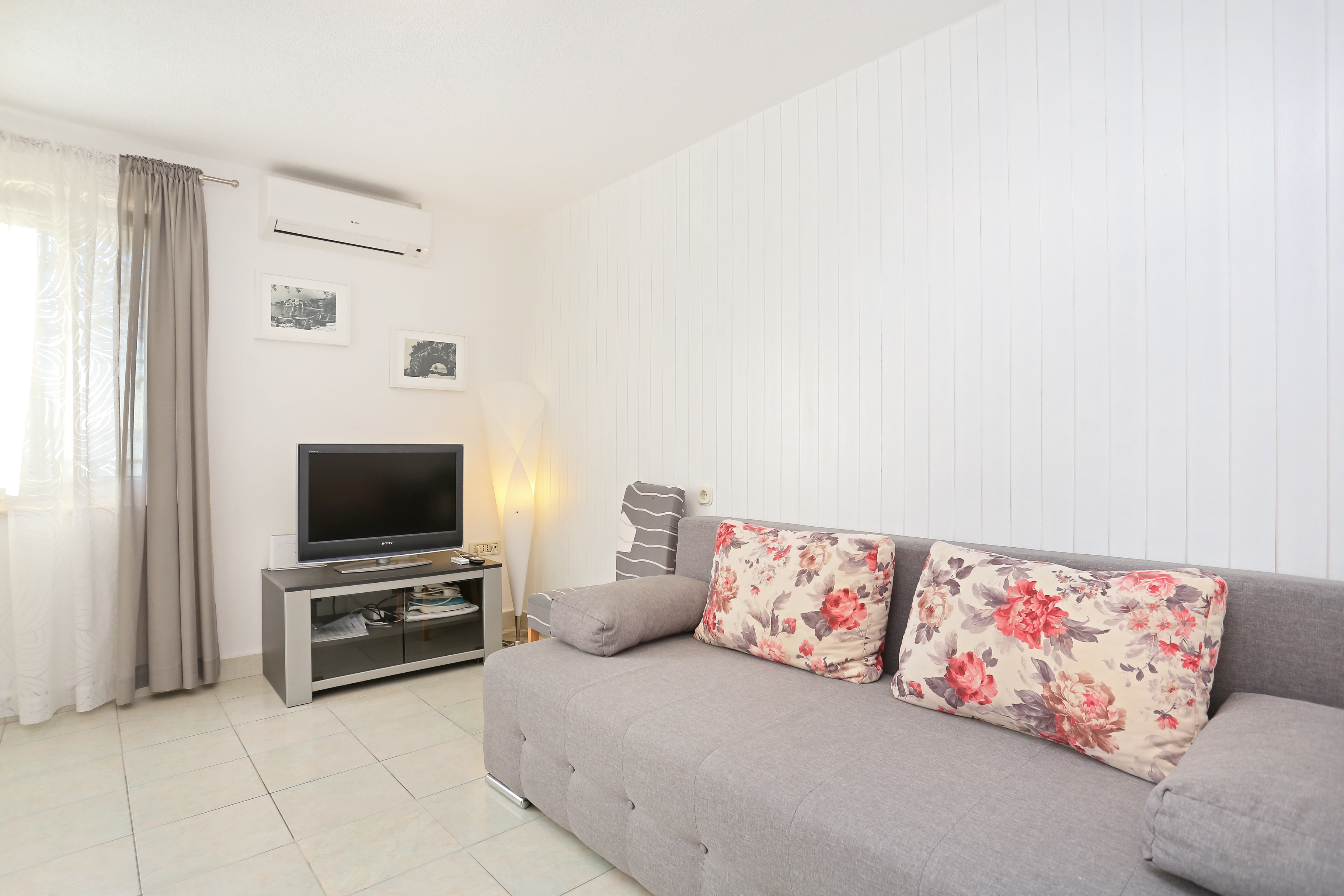 Two bedroom apartment near beach Podgora, Makarska (A-2657-a) Two bedroom apartment near beach Podgora, Makarska (A-2657-a)