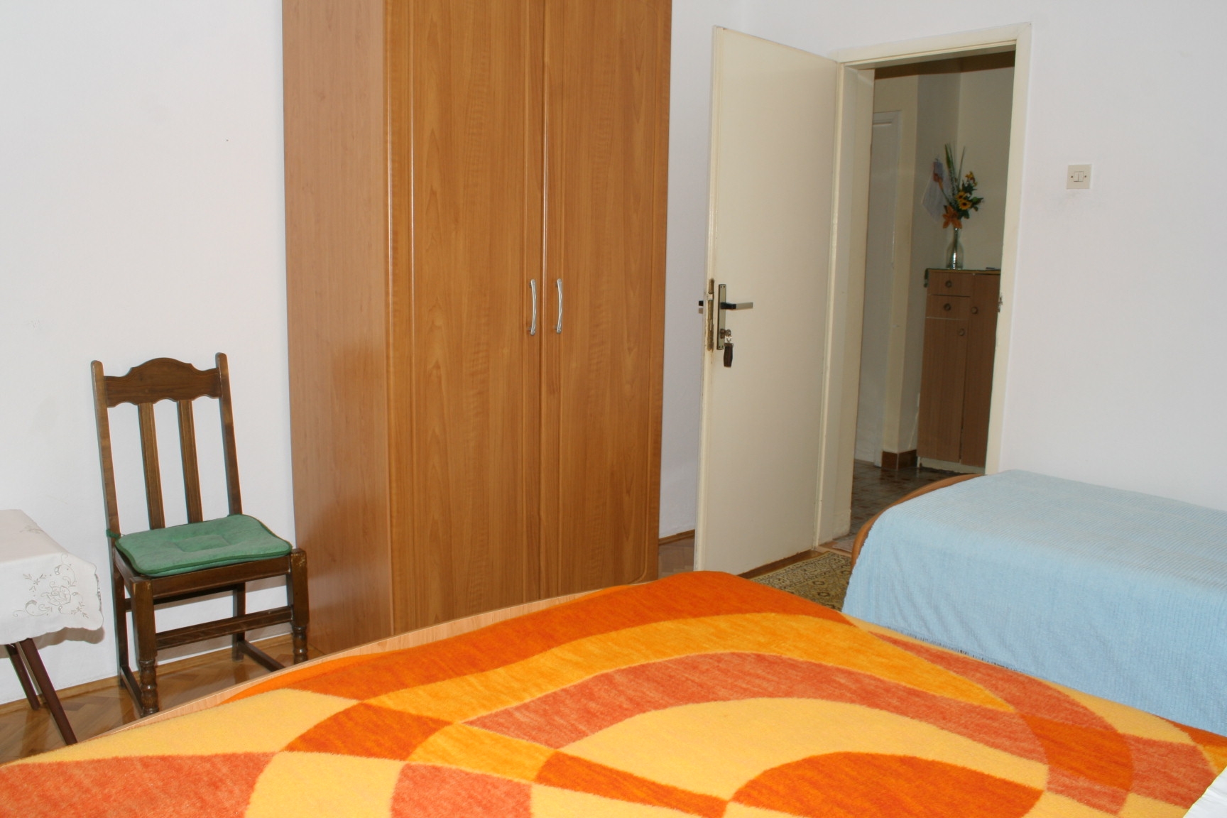 Room with balcony Zaostrog, Makarska (S-2662-c) Room with balcony Zaostrog, Makarska (S-2662-c)