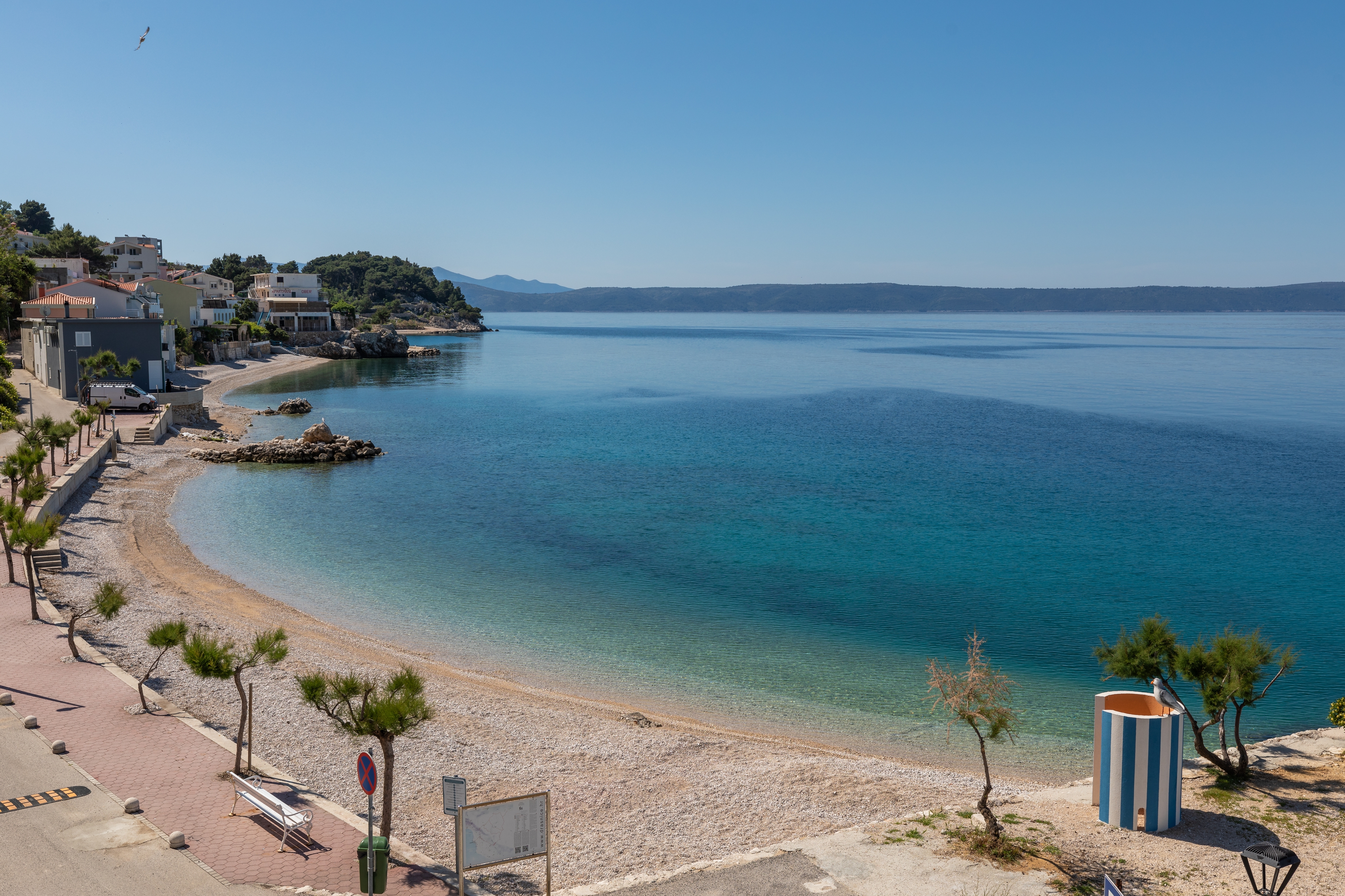 One bedroom apartment near beach Drašnice, Makarska  A-b