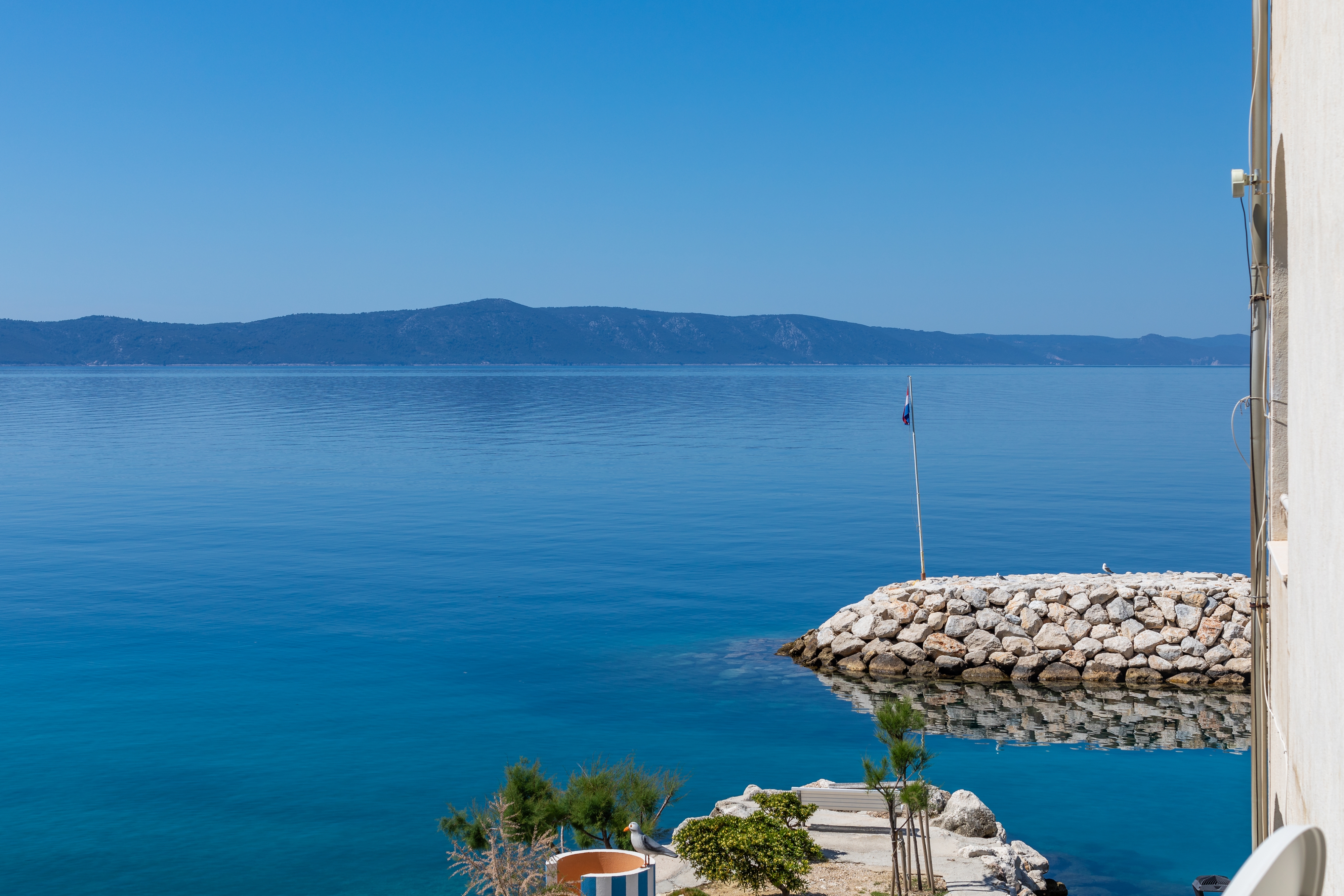 One bedroom apartment near beach Drašnice, Makarska  A-d