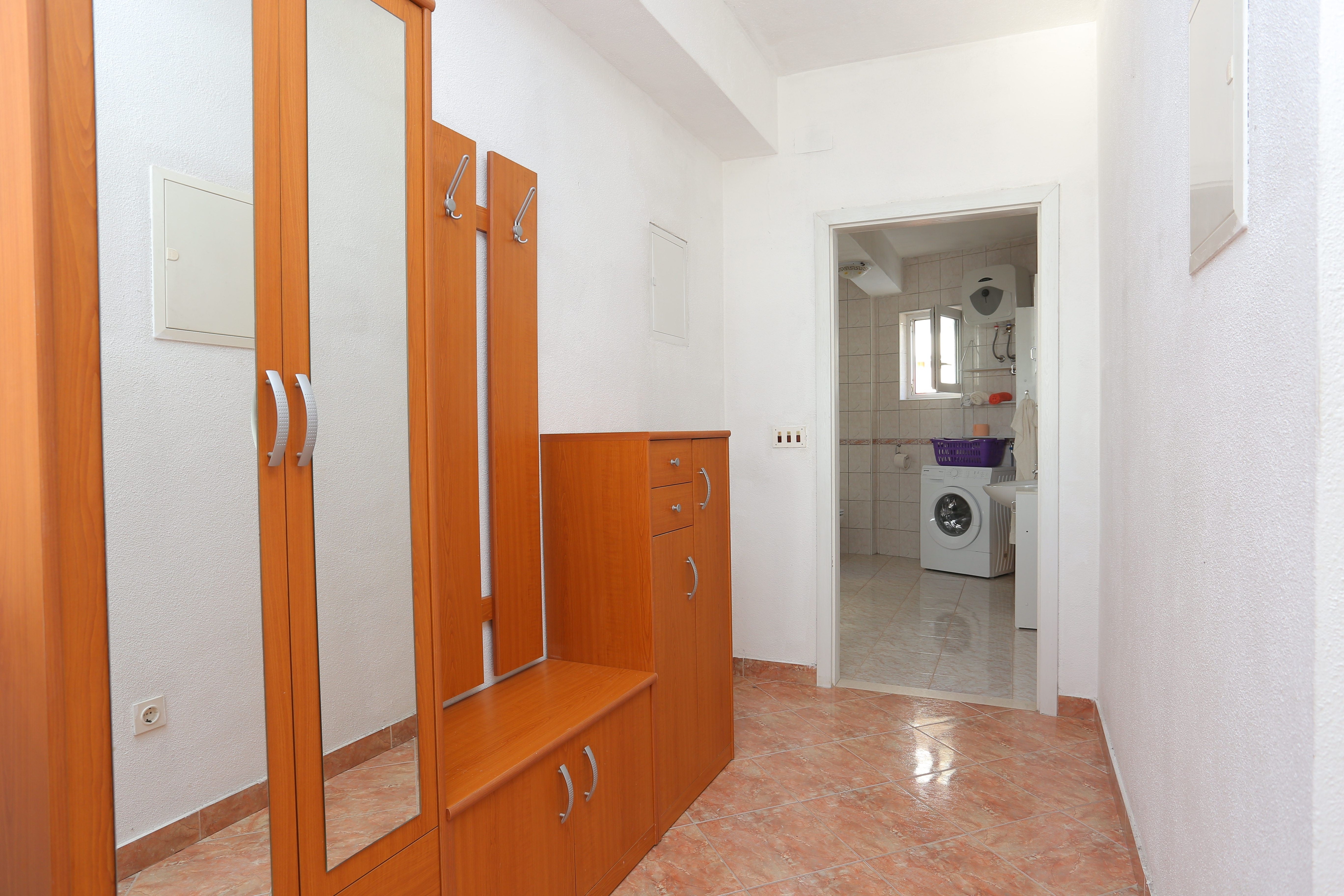 One bedroom apartment with balcony and sea view Tučepi, Makarska  A-c