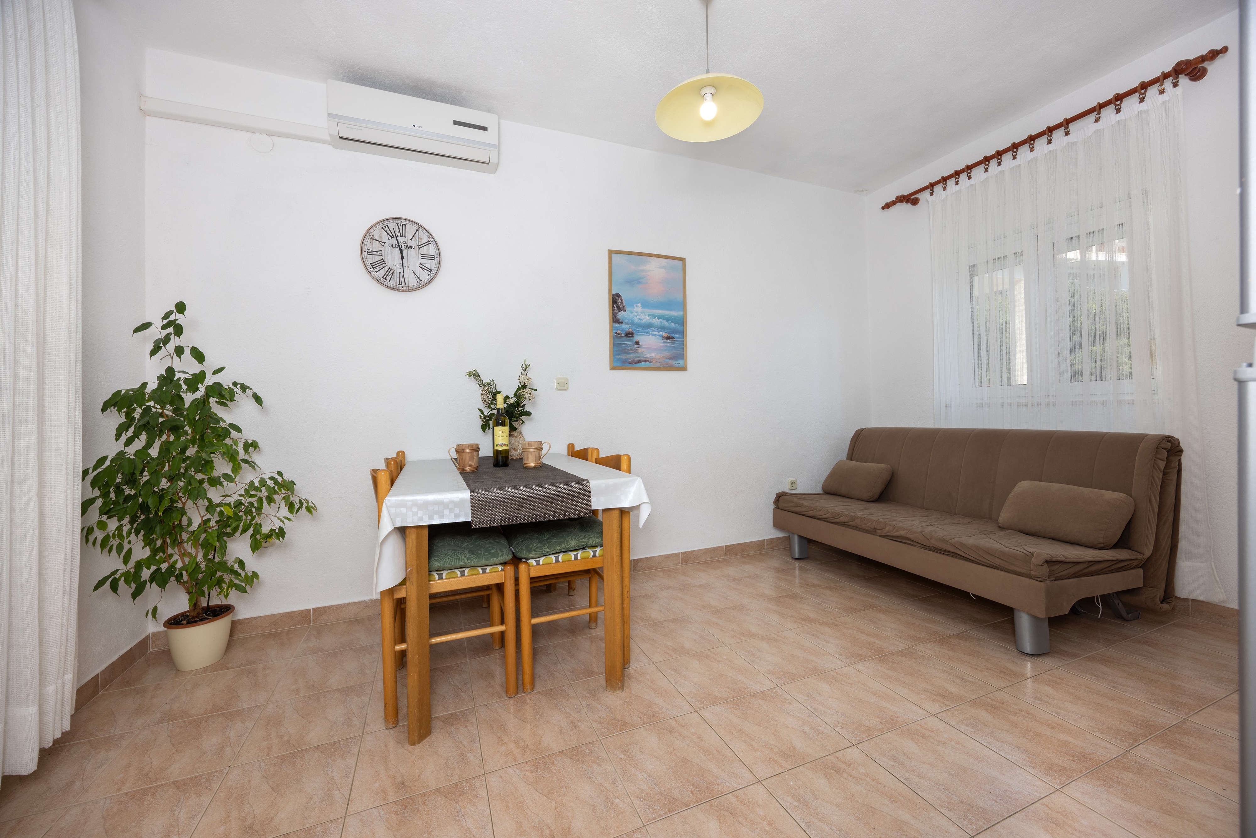 Top Makarska Igrane Top Makarska Igrane