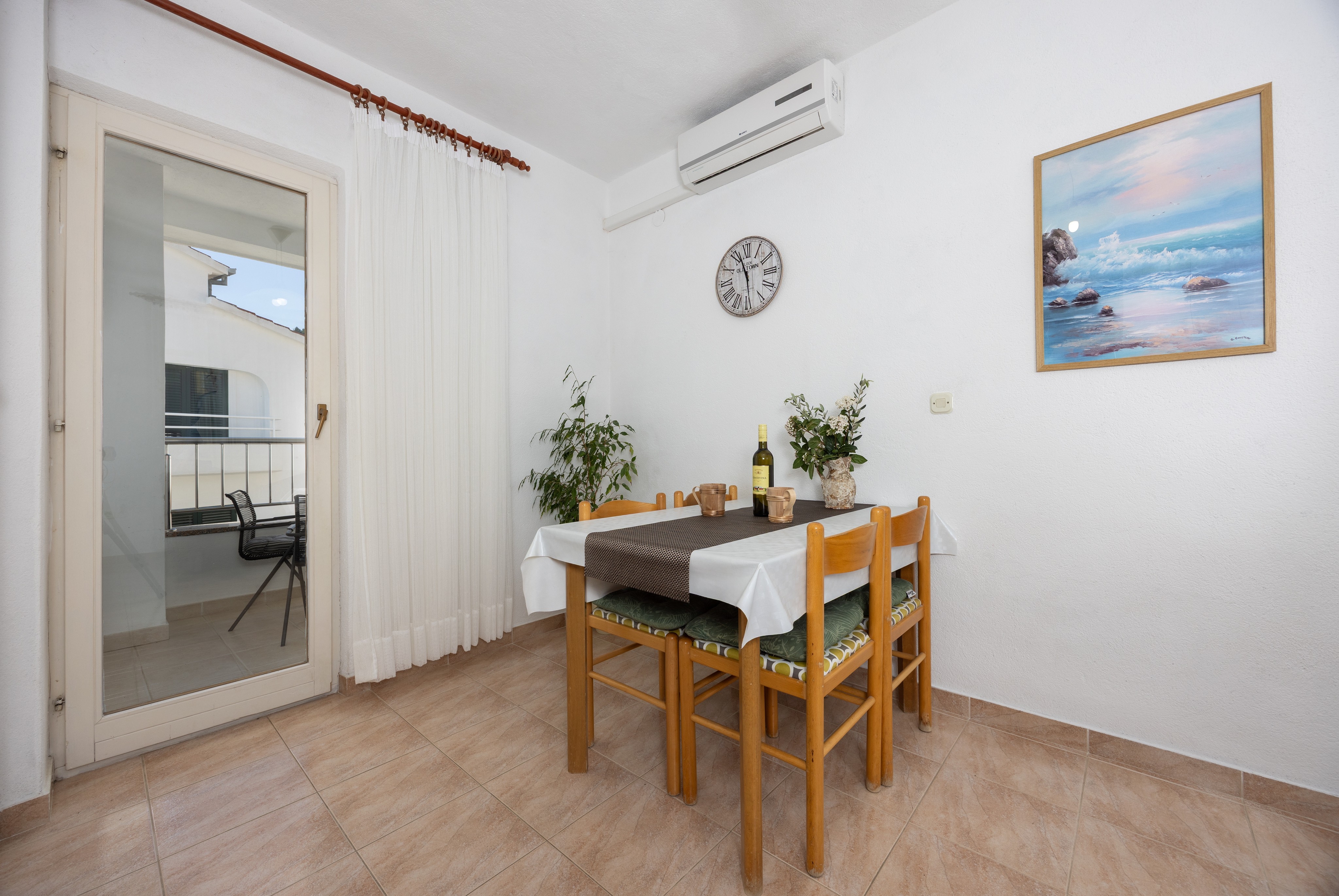 Top Makarska Igrane Top Makarska Igrane