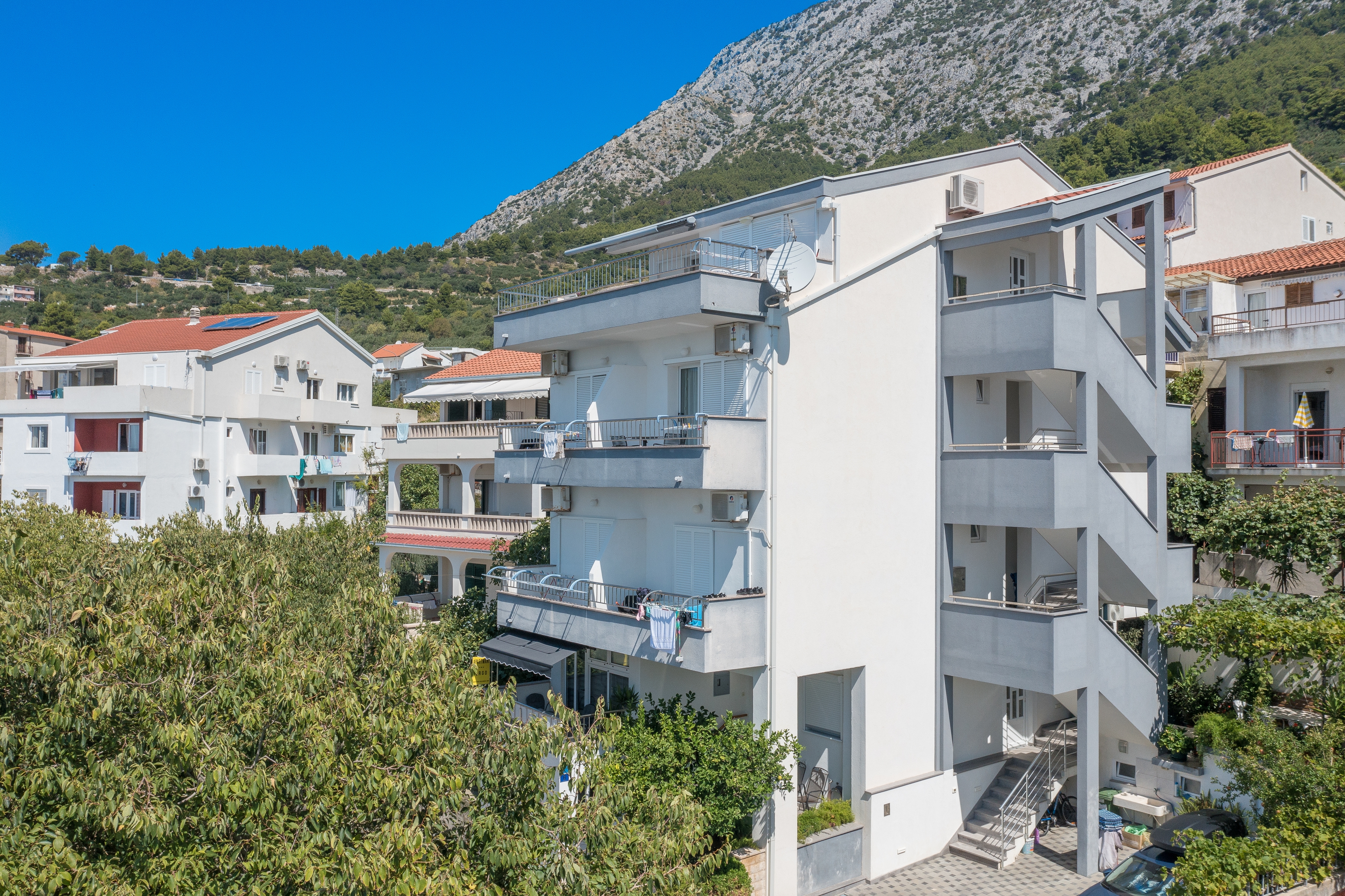 Top Makarska Igrane Top Makarska Igrane