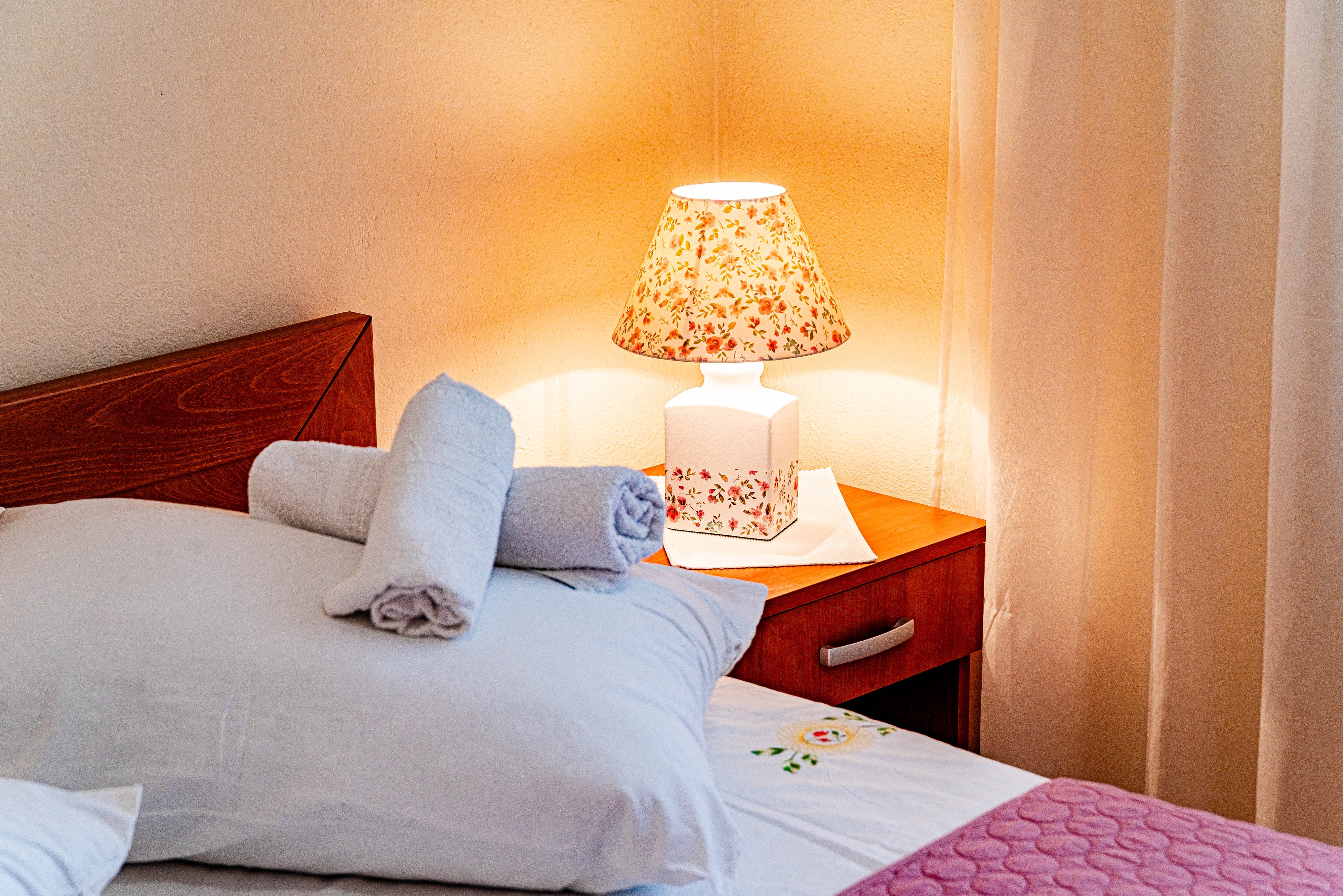 Jednosobni apartman s terasom i pogledom na more Orebić, Pelješac  A-c